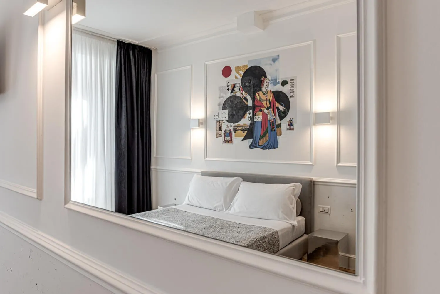 Bed in Guicciardini 24