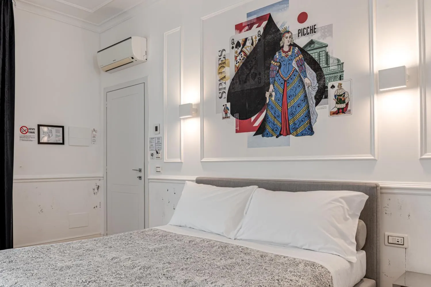 Bedroom, Bed in Guicciardini 24