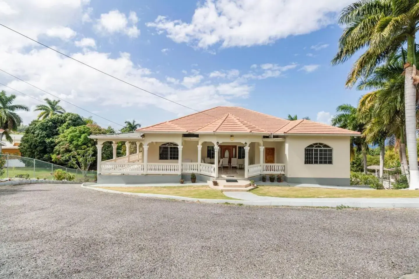 Lovely 1-Bed in Montego Bay-Rose View Apartment Lovely 1-Bed in Montego Bay-Rose View Apartment