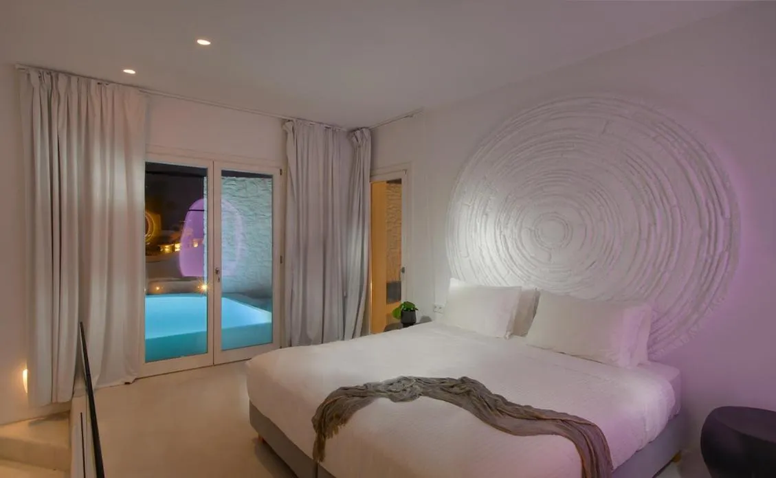 Bedroom, Bed in Million Stars Mykonos