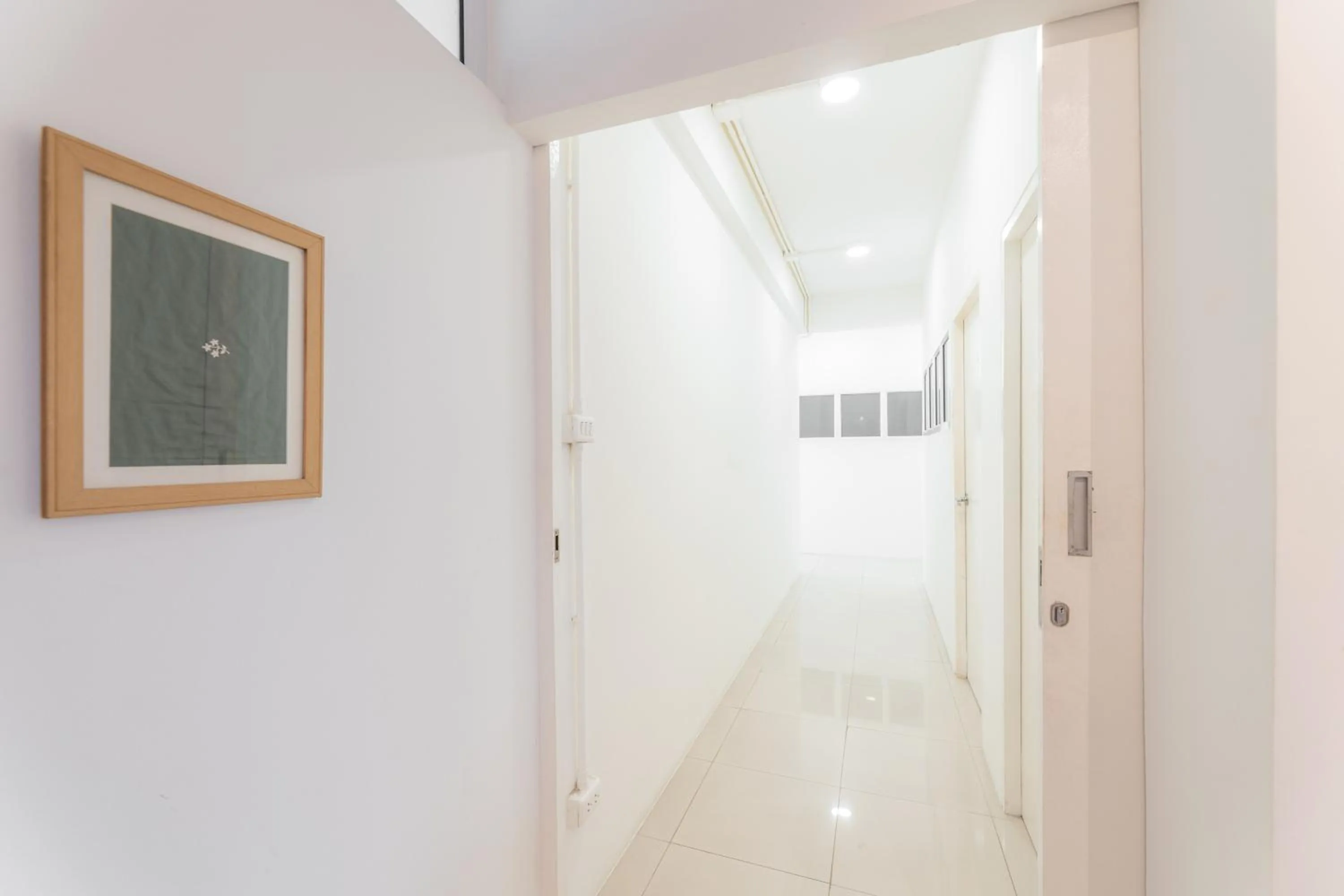 Craft studio apartment by Beginning with,3BR​ in heart of Nimman