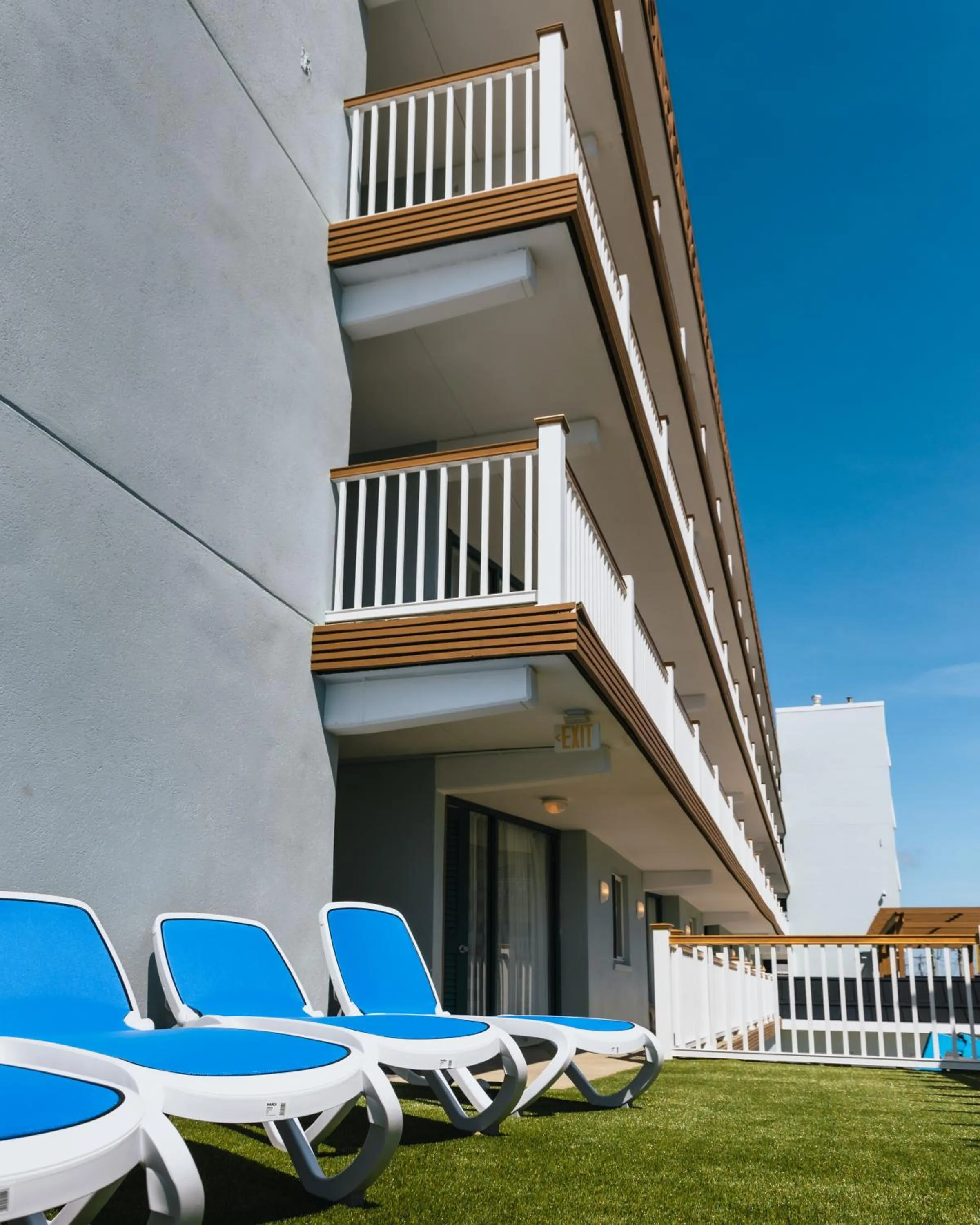 sunbed in Mahalo Diamond Beach Resort