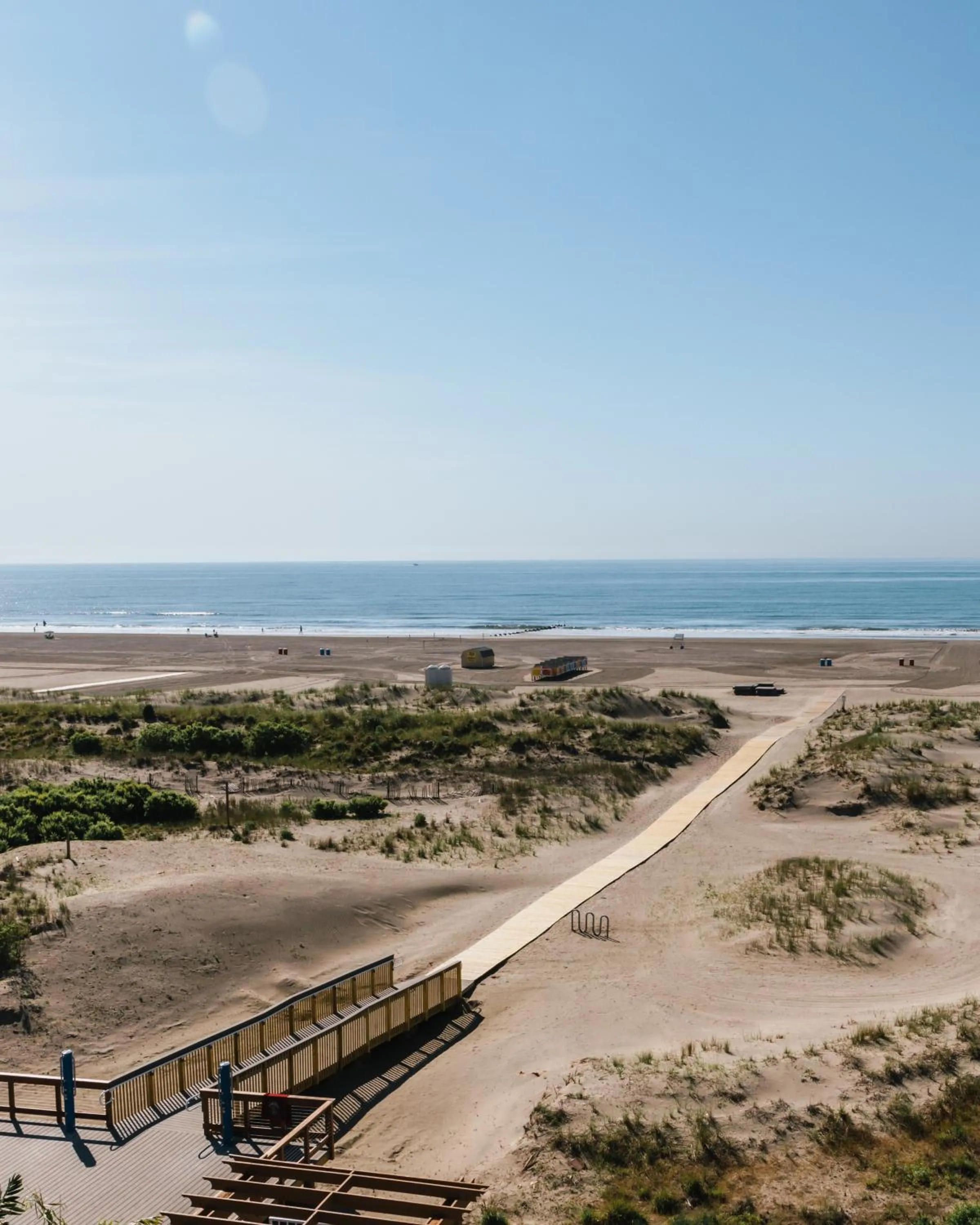 Beach in Mahalo Diamond Beach Resort