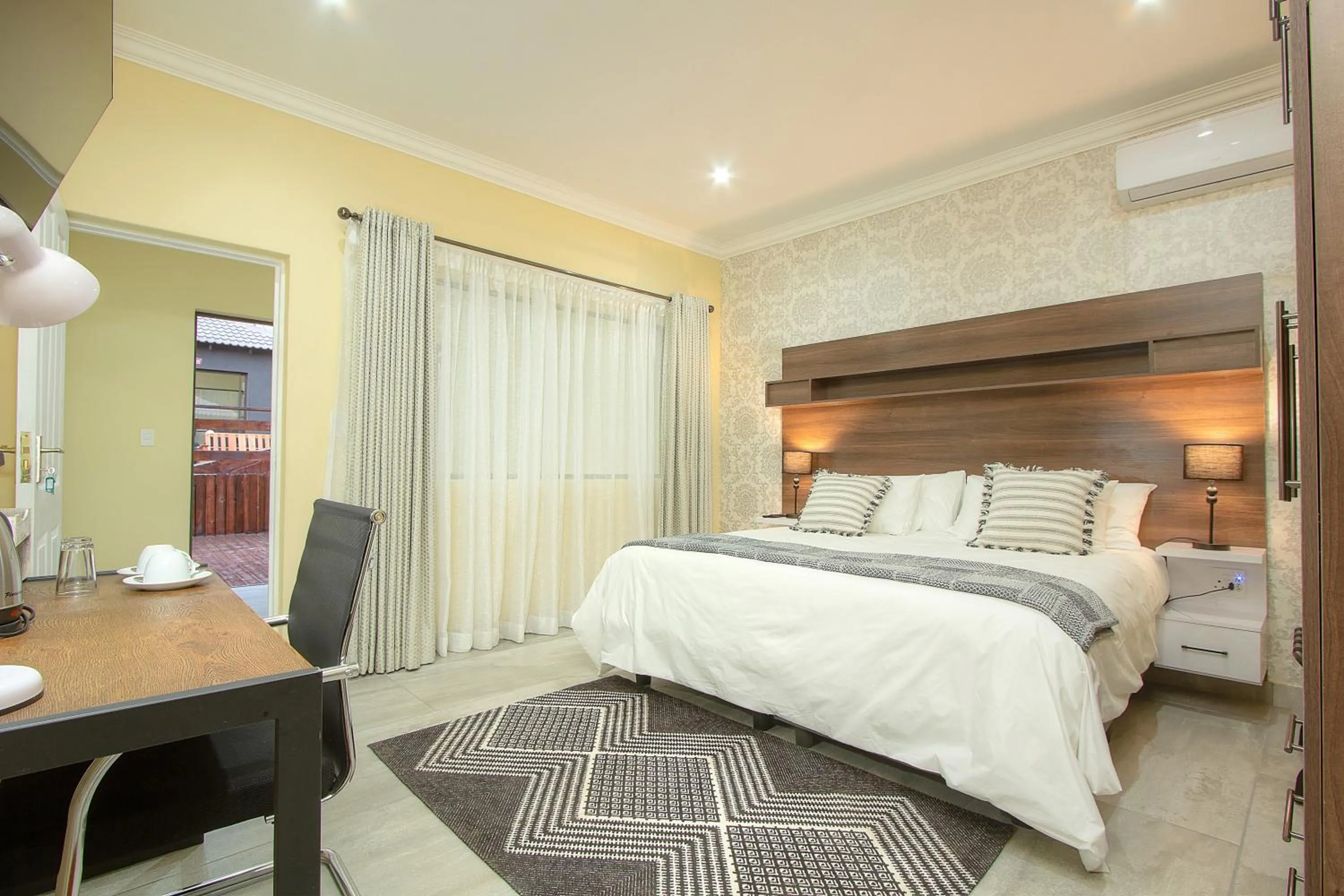 Bedroom, Bed in Royal Marlothi Kruger Safari Lodge and Spa