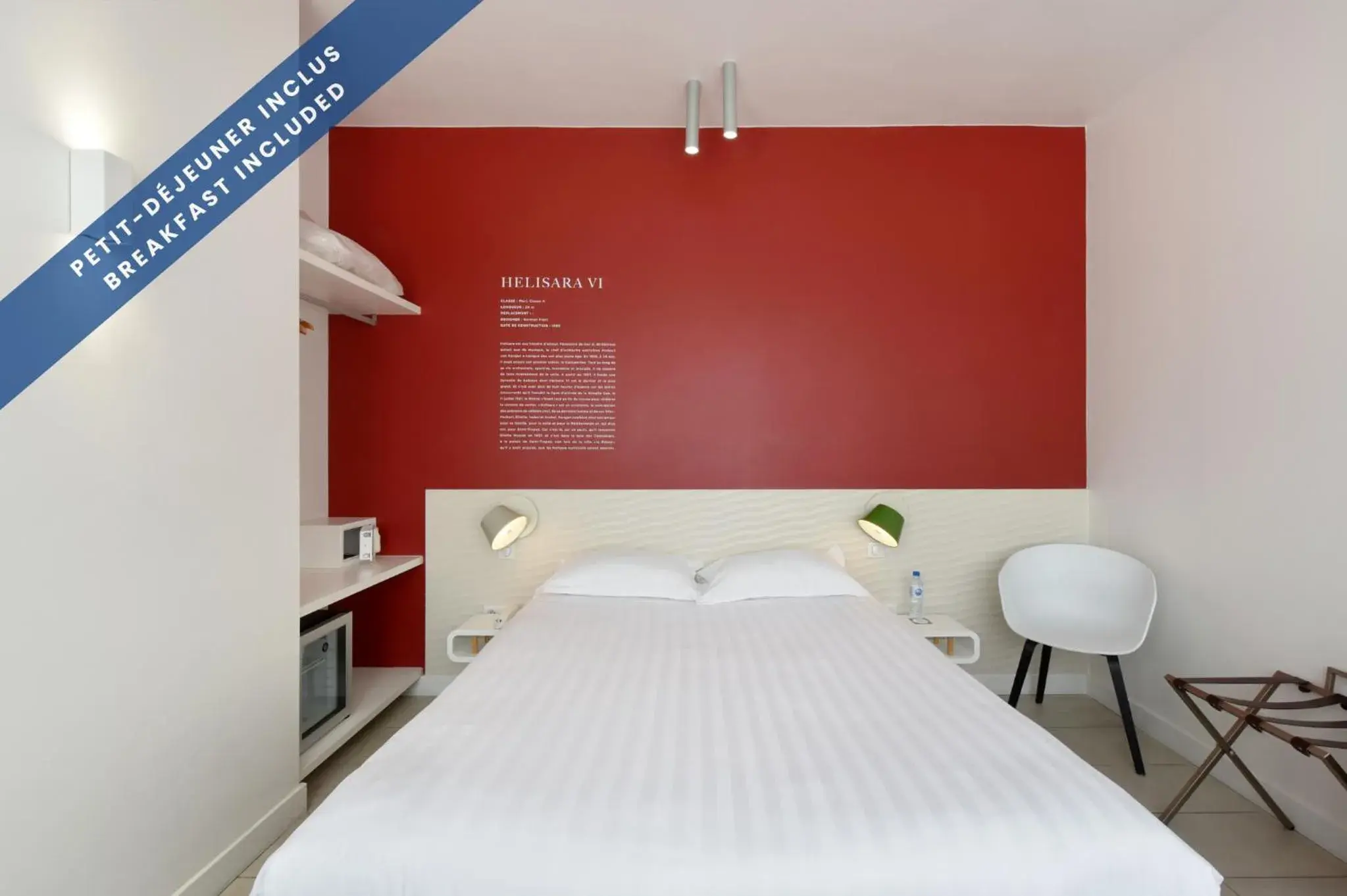 Bed in Hôtel Les Voiles Bed in Hôtel Les Voiles