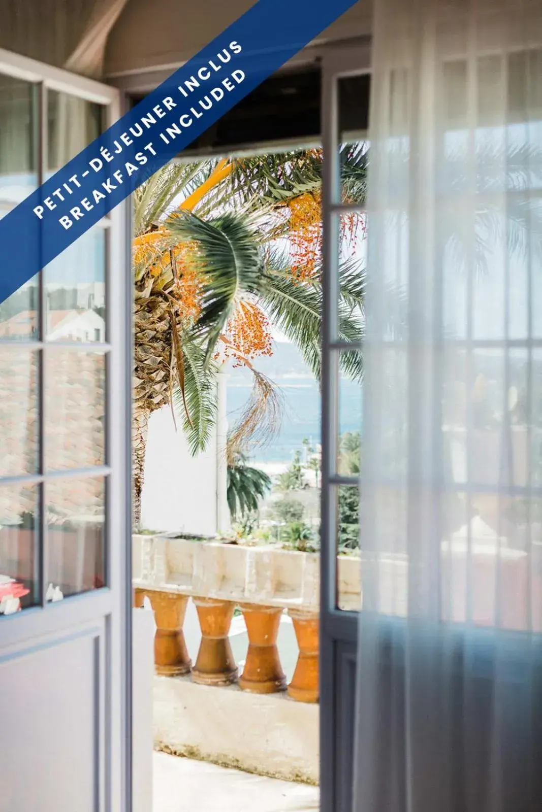 Bedroom in Hôtel Les Voiles Bedroom in Hôtel Les Voiles