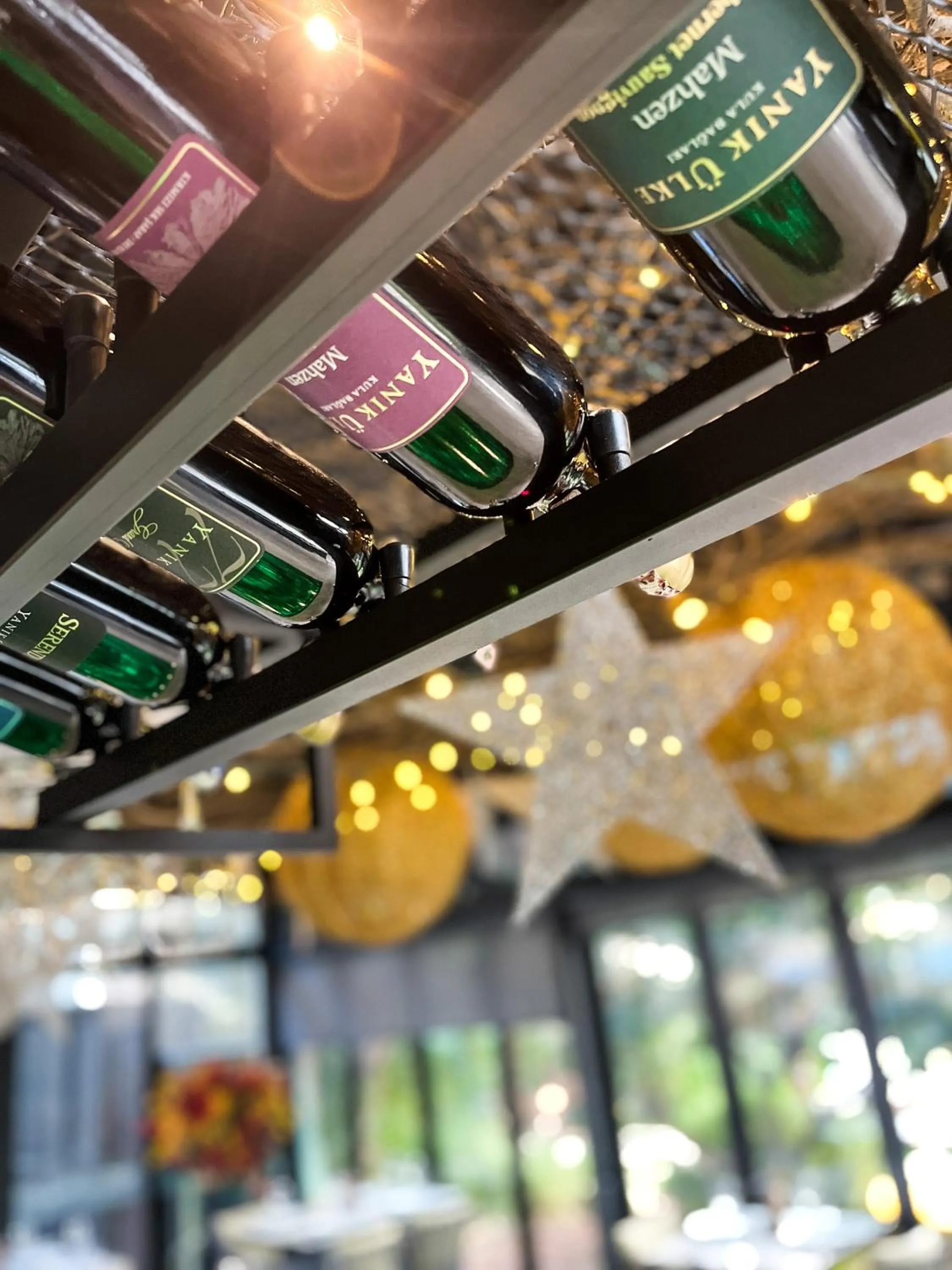 Restaurant/places to eat in Tiny town kuyucak