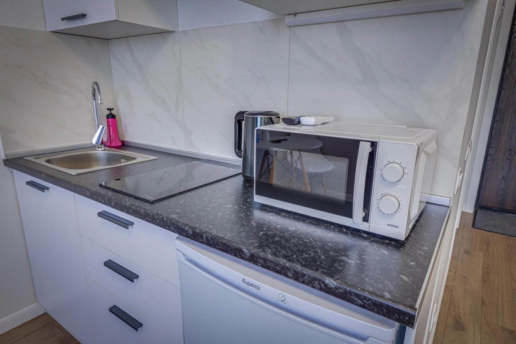 Kitchen or kitchenette in Asaapart Lamiya 3-74А