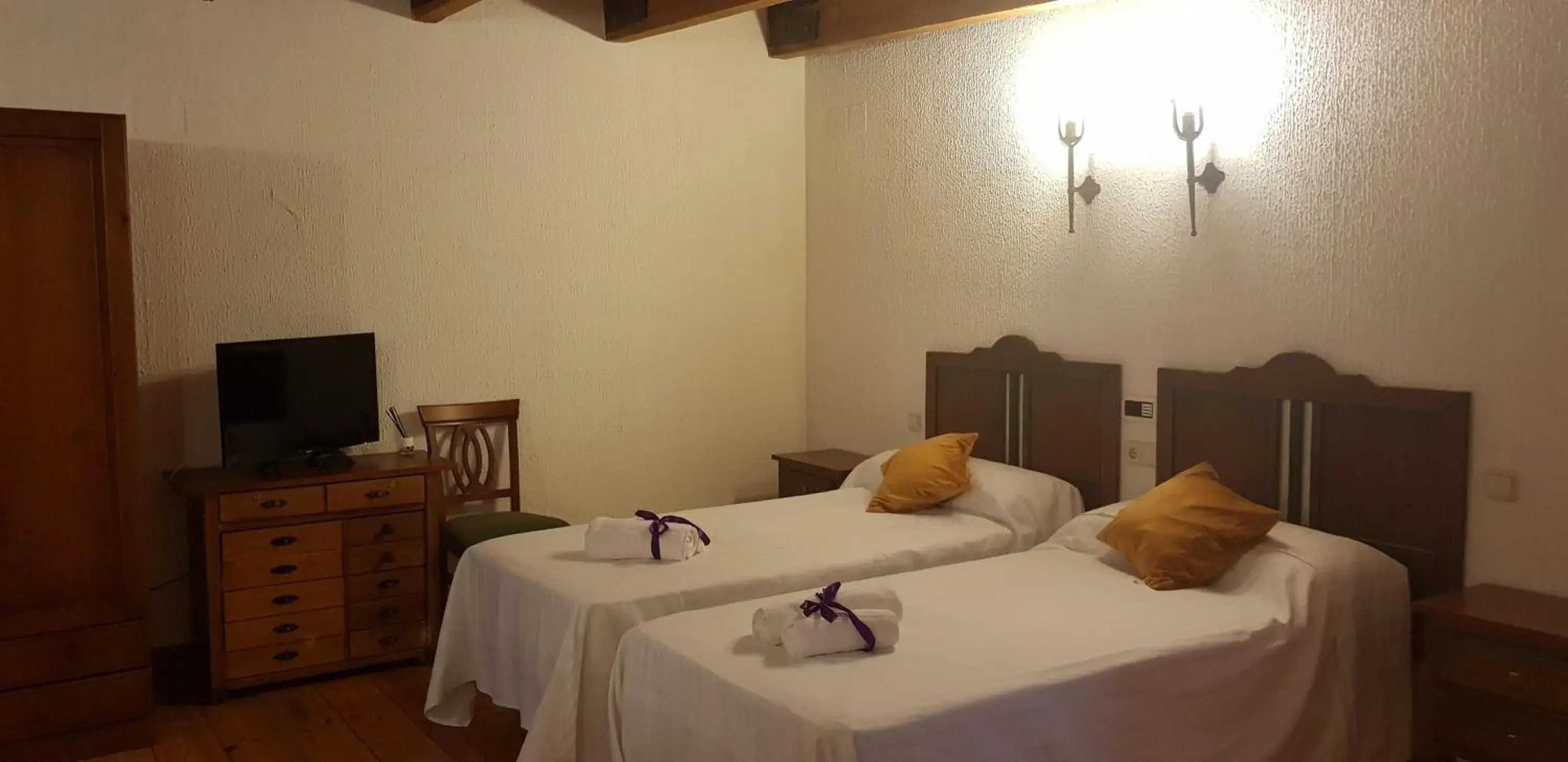 Standard Suite - single occupancy in Hotel Rincón Castellano Standard Suite - single occupancy in Hotel Rincón Castellano