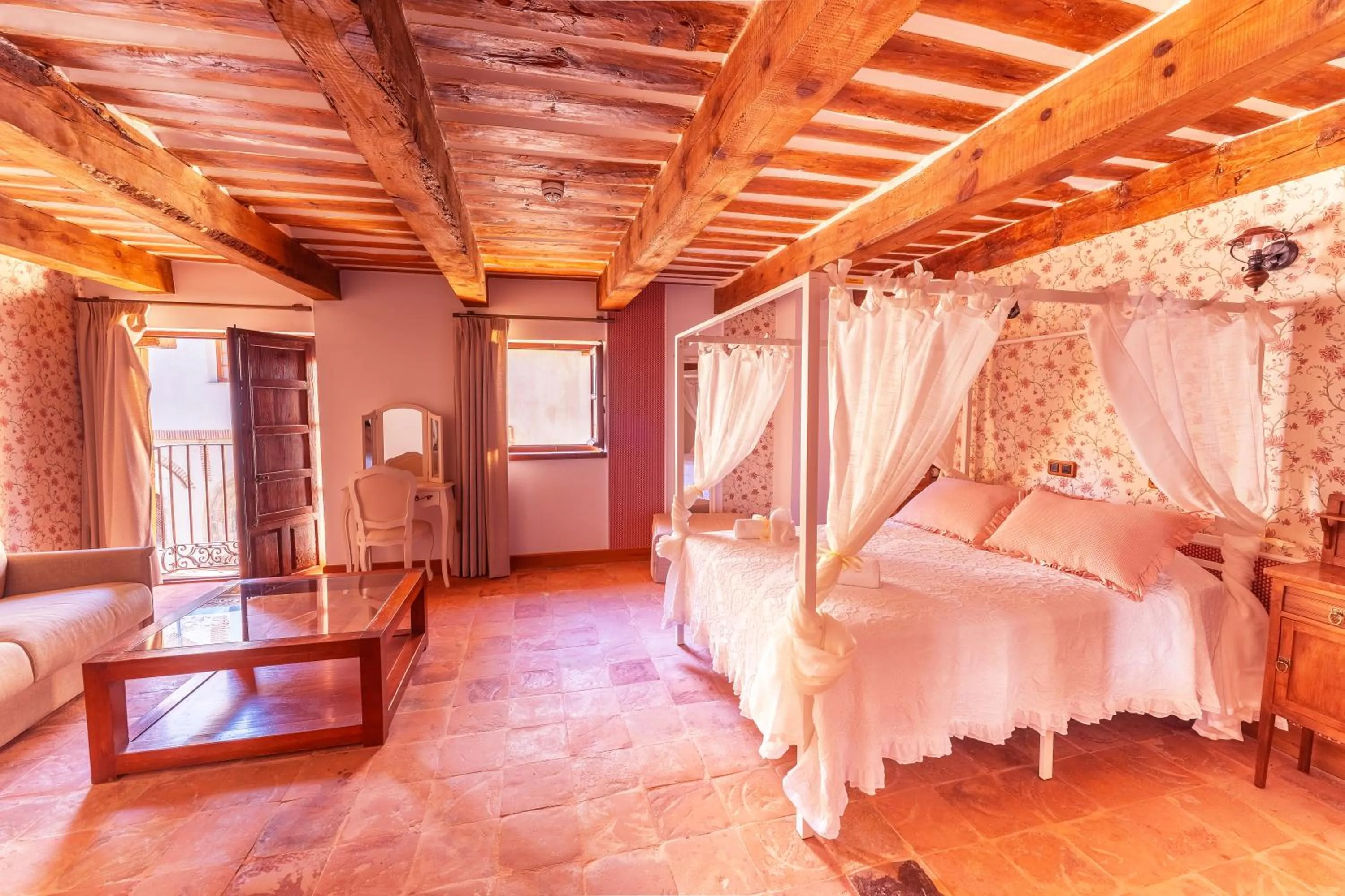 Bed in Hotel Rincón Castellano