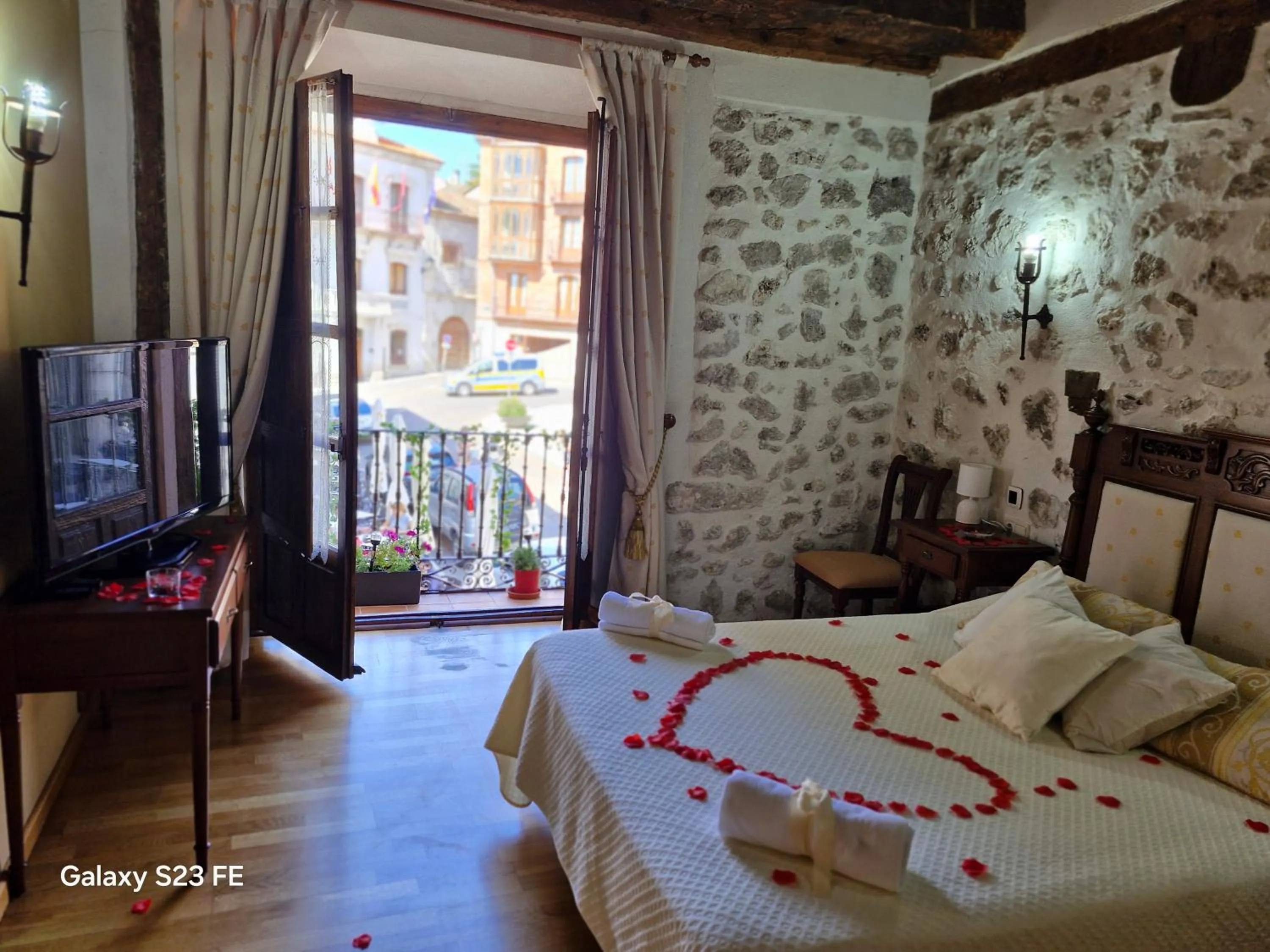 Bed in Hotel Rincón Castellano