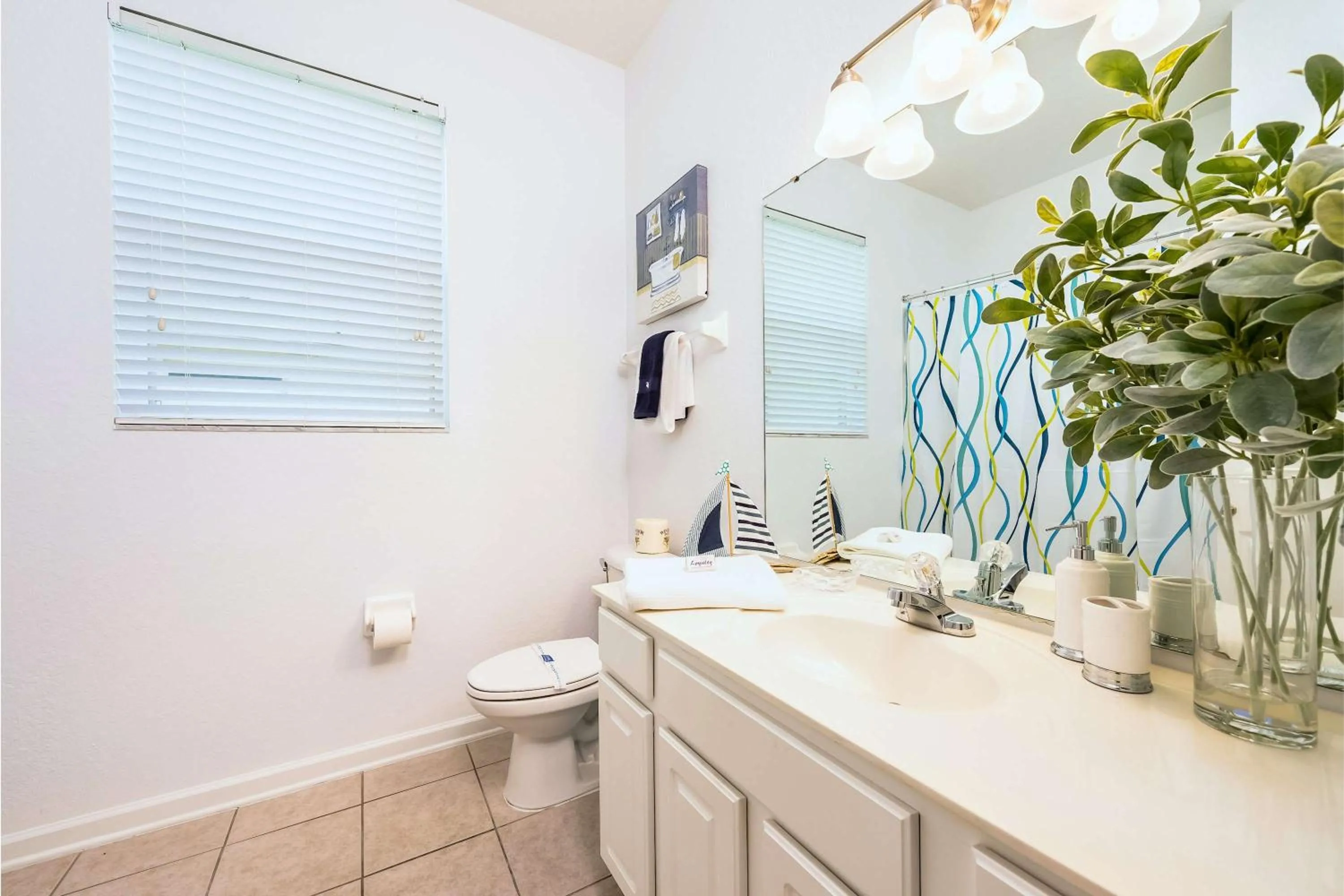 Bathroom in No Rear Neighbor 6BR Private Pool/Spa Near Disney