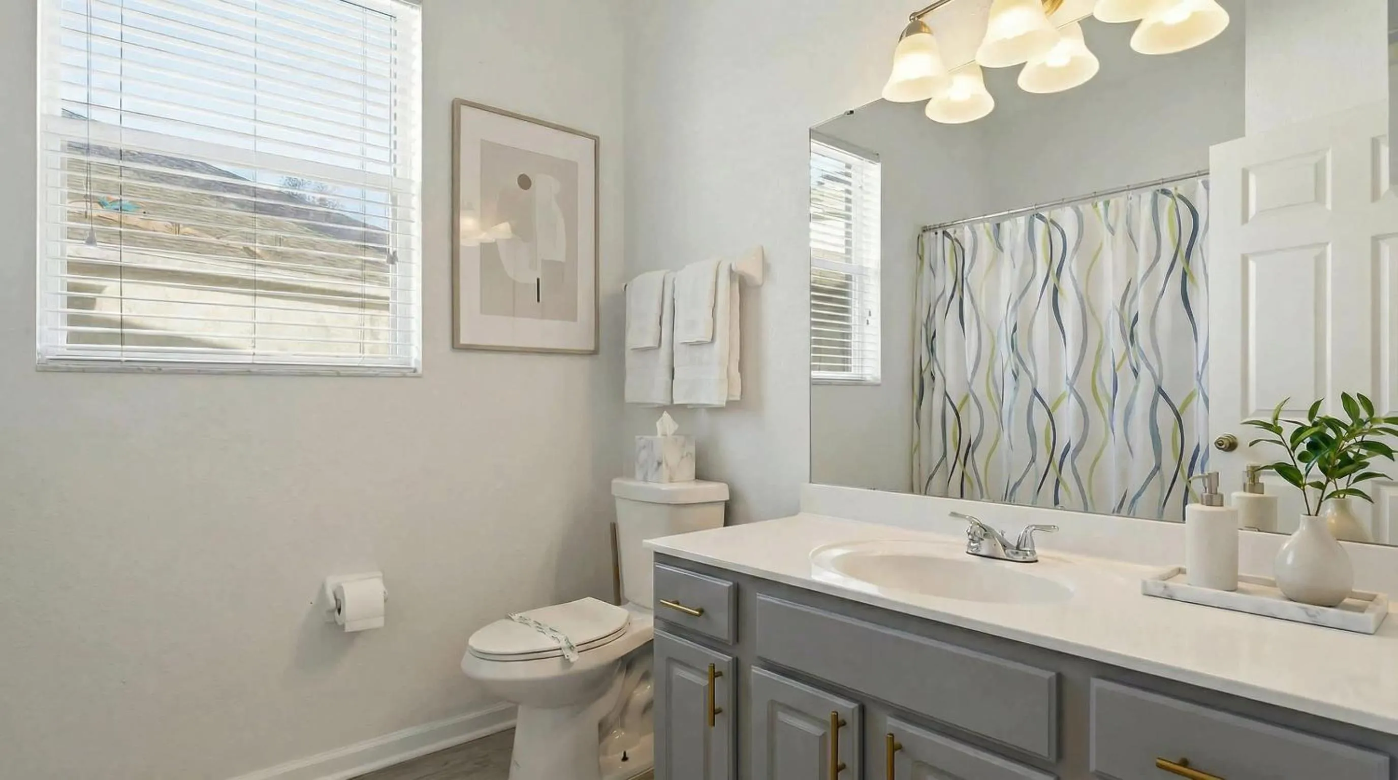 Bathroom in No Rear Neighbor 6BR Private Pool/Spa Near Disney
