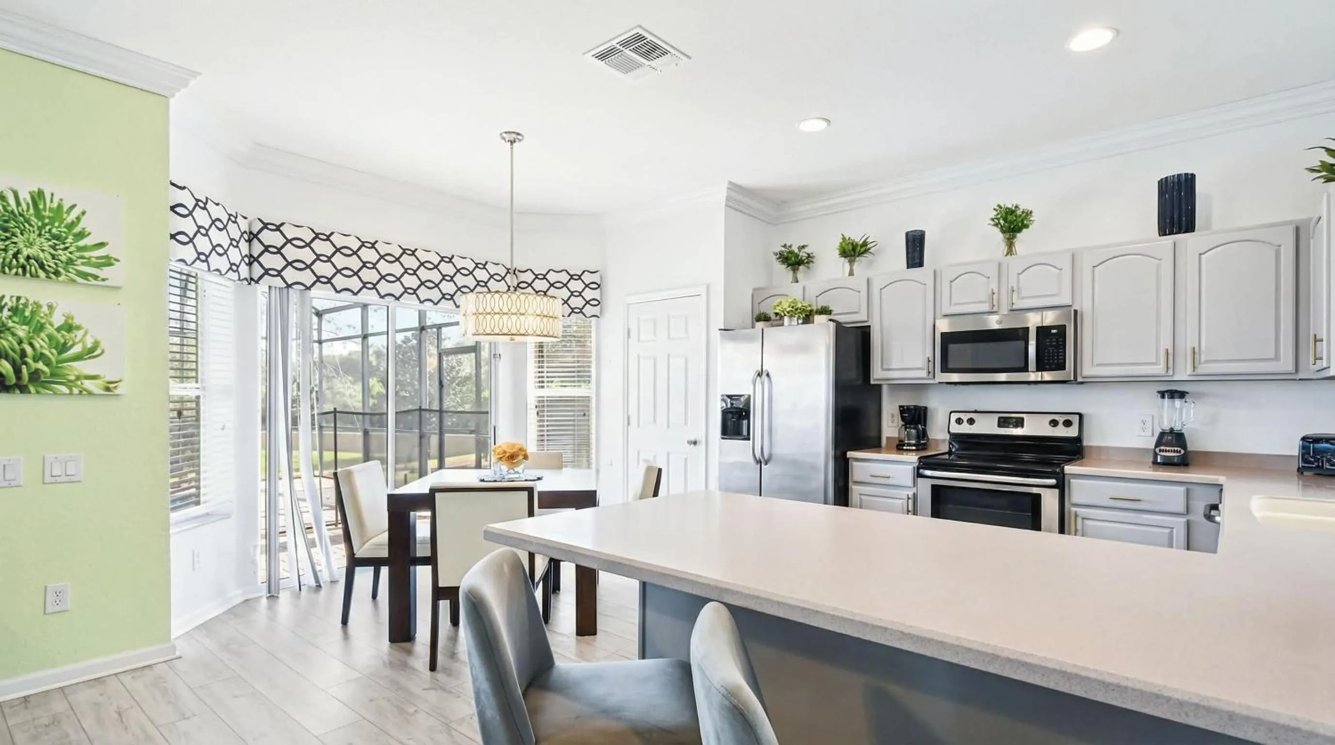 Dining area in No Rear Neighbor 6BR Private Pool/Spa Near Disney