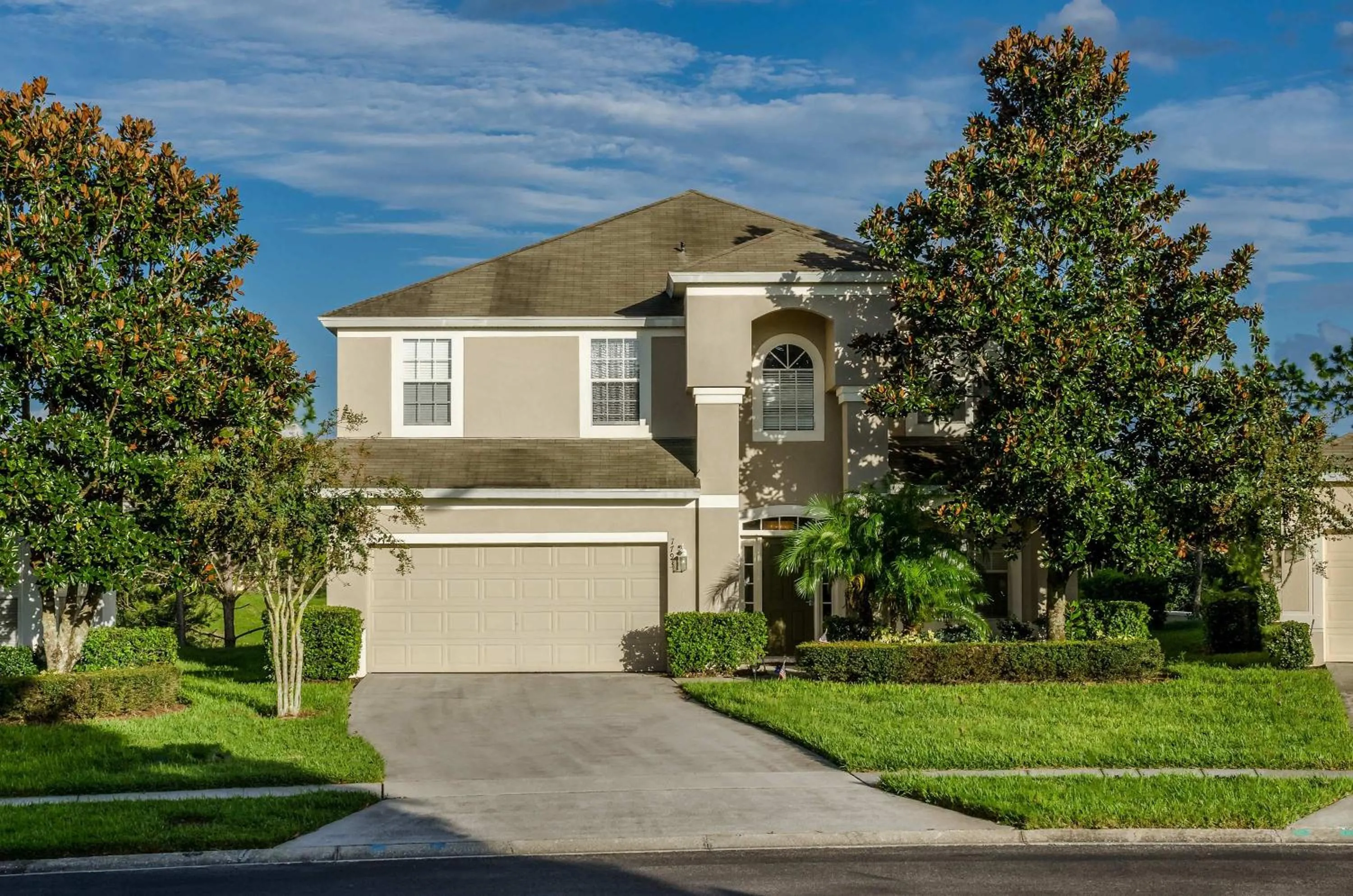 Property building in No Rear Neighbor 6BR Private Pool/Spa Near Disney