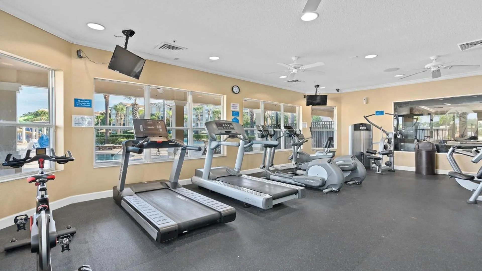 Fitness centre/facilities in No Rear Neighbor 6BR Private Pool/Spa Near Disney