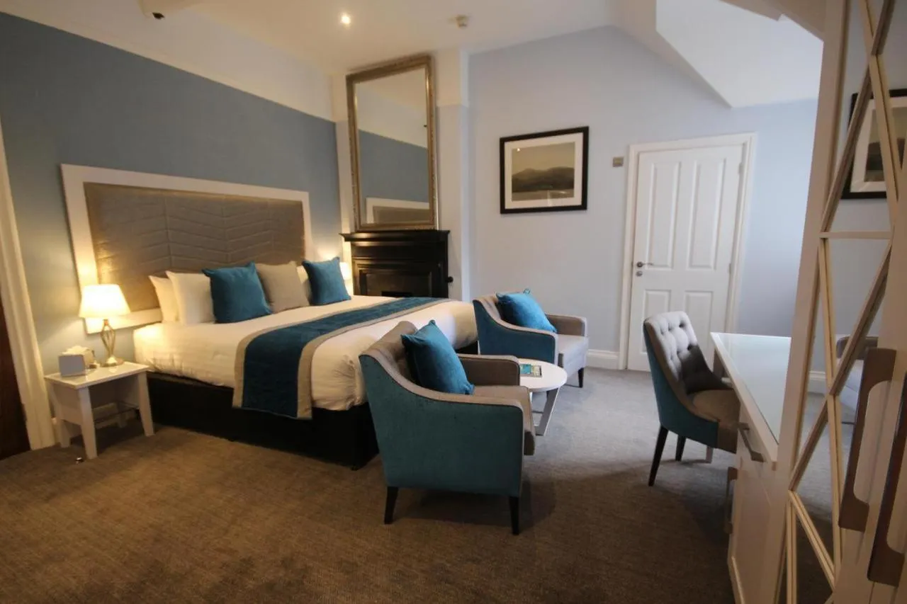 Bedroom, Bed in Caer Rhun Hall Hotel