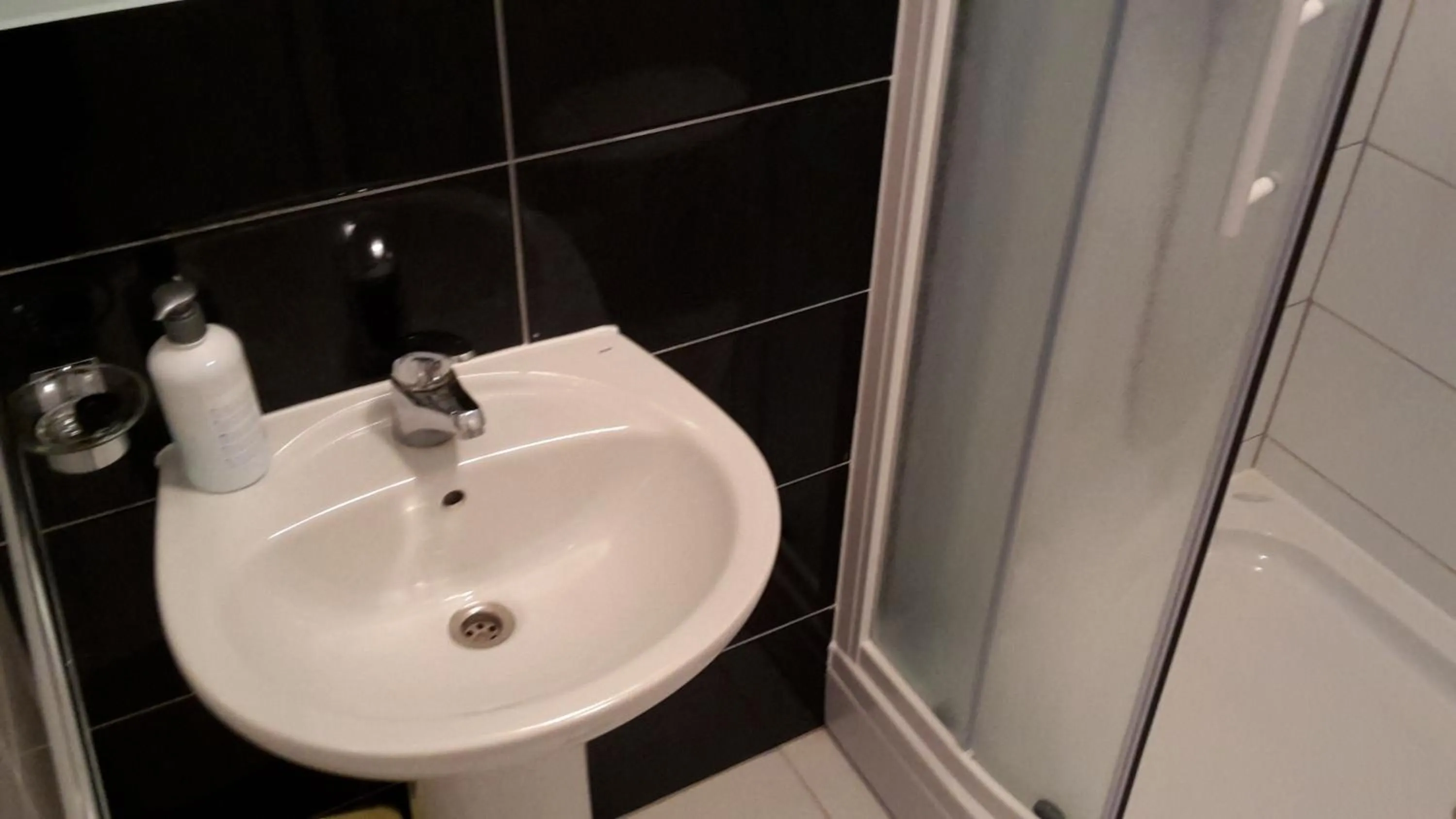 Bathroom in Hotel ''Marinko Kozina'' - Medjugorje