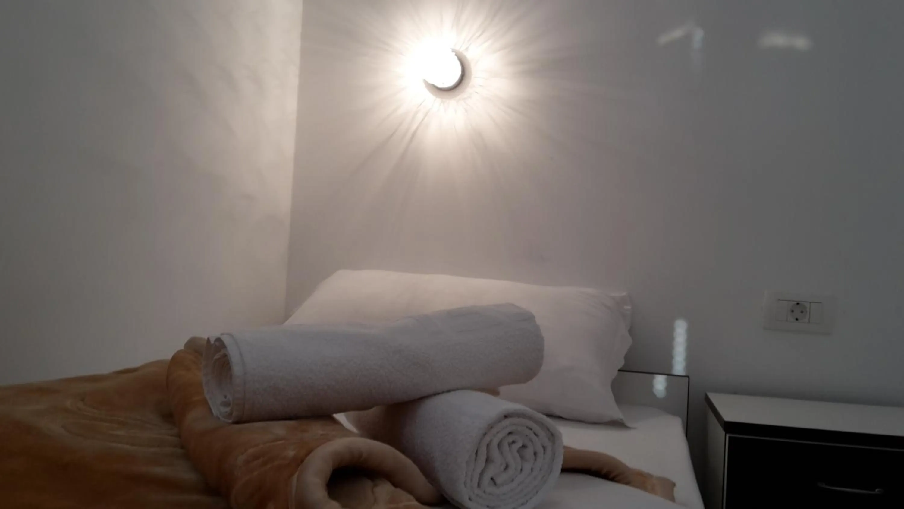 Photo of the whole room, Bed in Hotel ''Marinko Kozina'' - Medjugorje