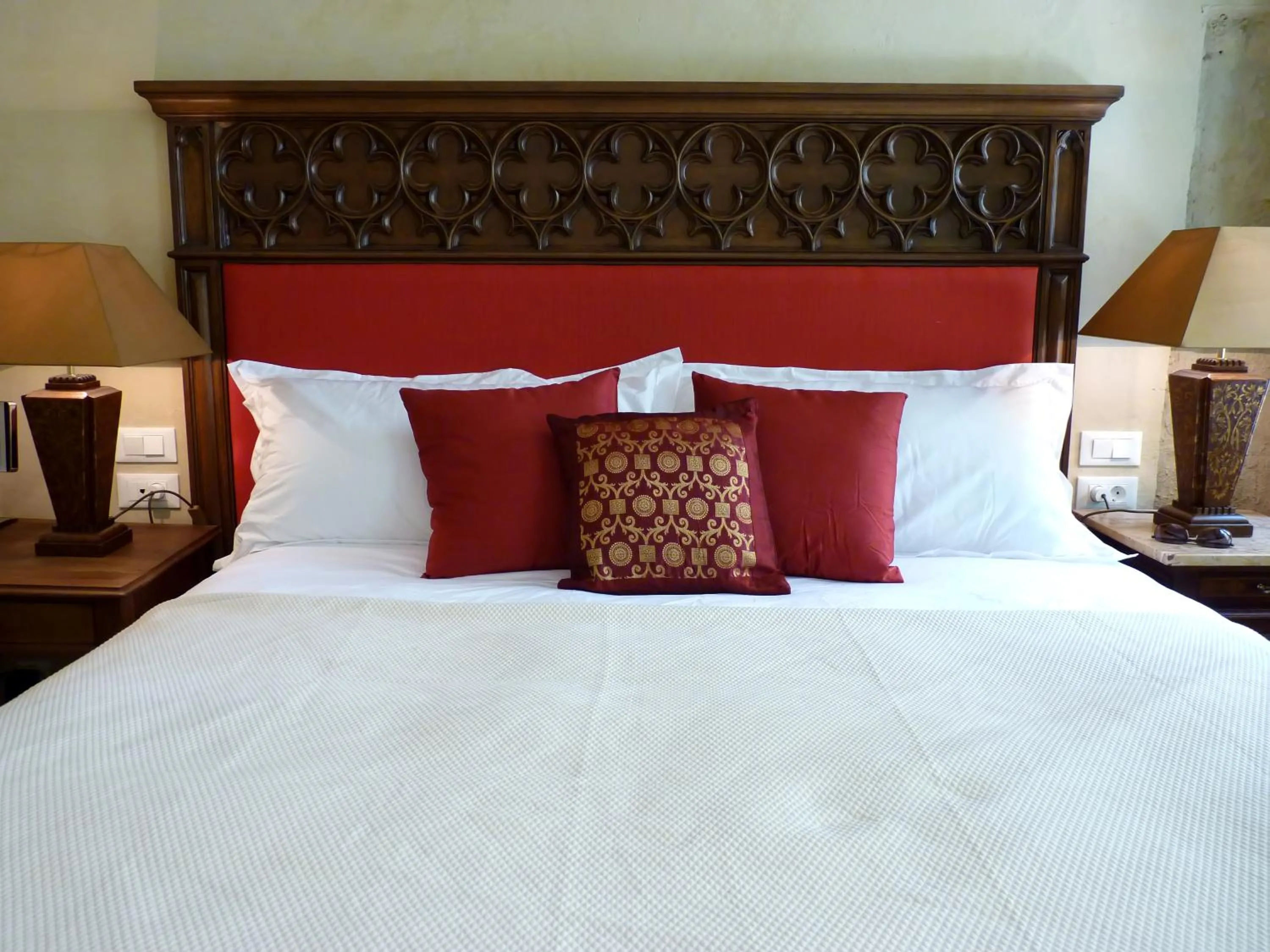 Bed in The Old Markets