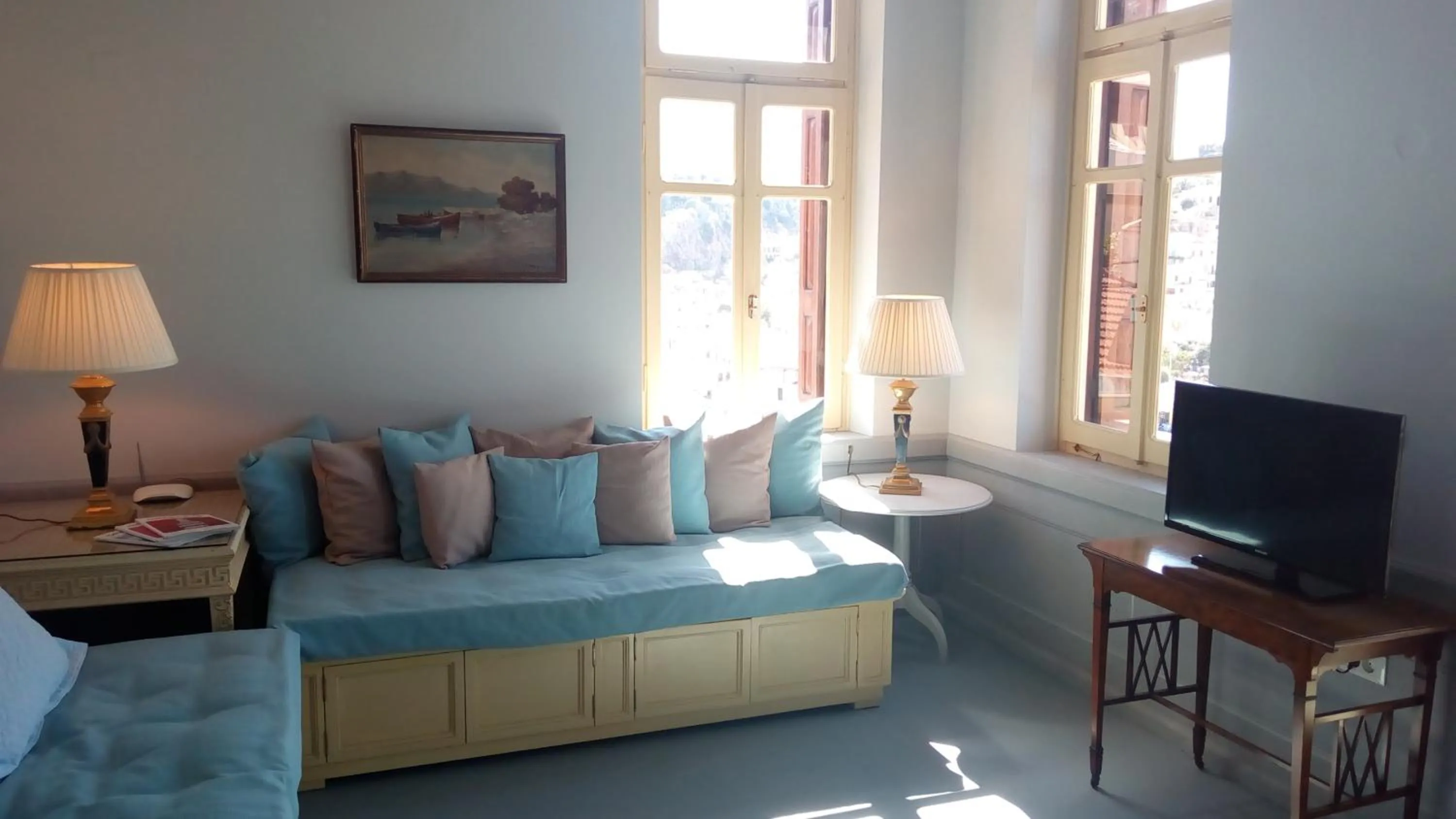 Living room in The Old Markets
