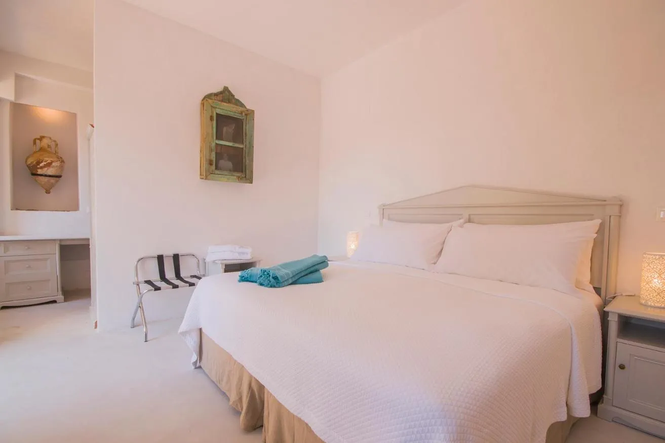 Photo of the whole room, Bed in The Old Markets