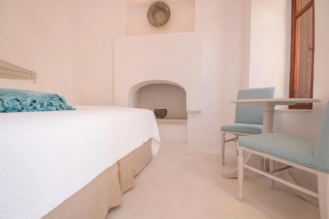 Photo of the whole room, Bed in The Old Markets