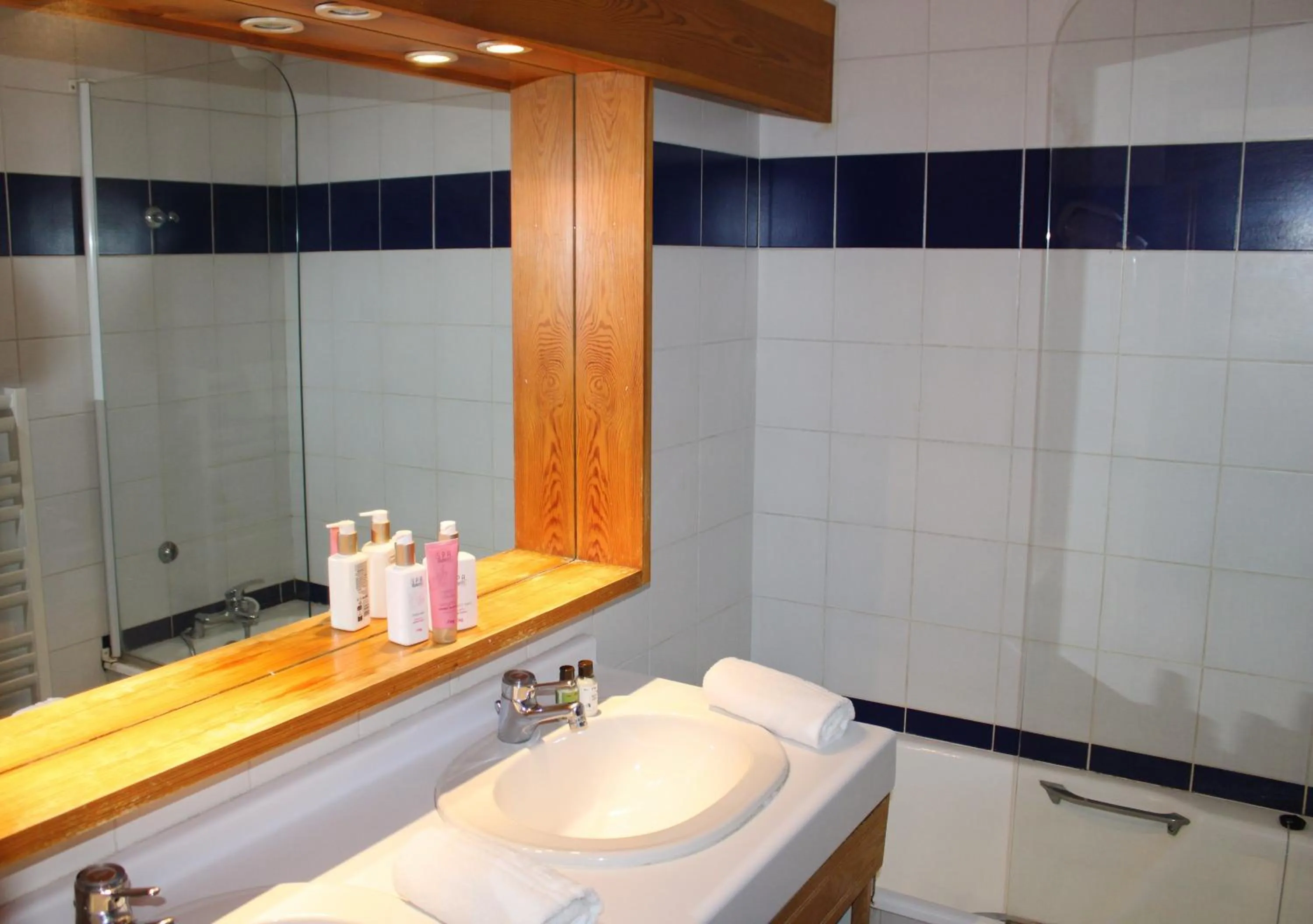 Résidence Alpina Lodge by Valdiski