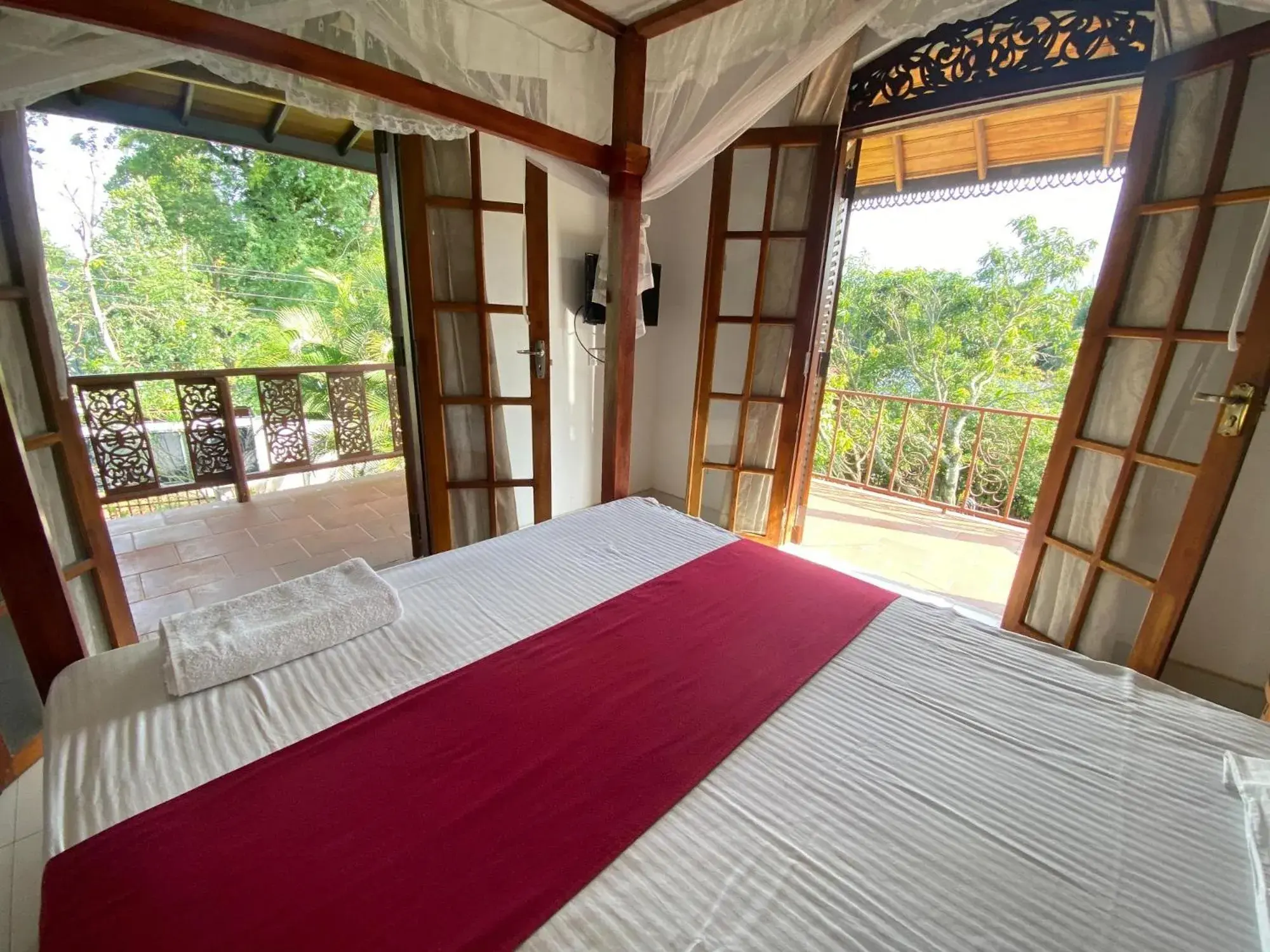 Standard Family Room in The Kandy Mount Layathraa Standard Family Room in The Kandy Mount Layathraa