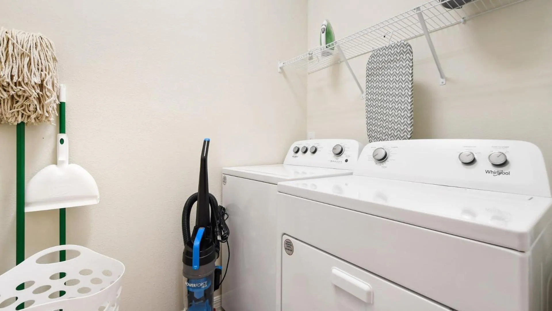 laundry in Luxury Home w/ Pool, Game Room, Near Disney