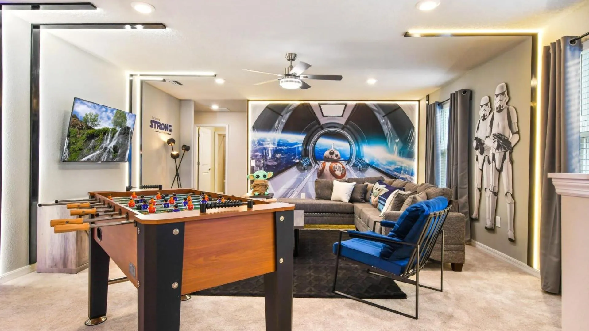 Living room in Luxury Home w/ Pool, Game Room, Near Disney