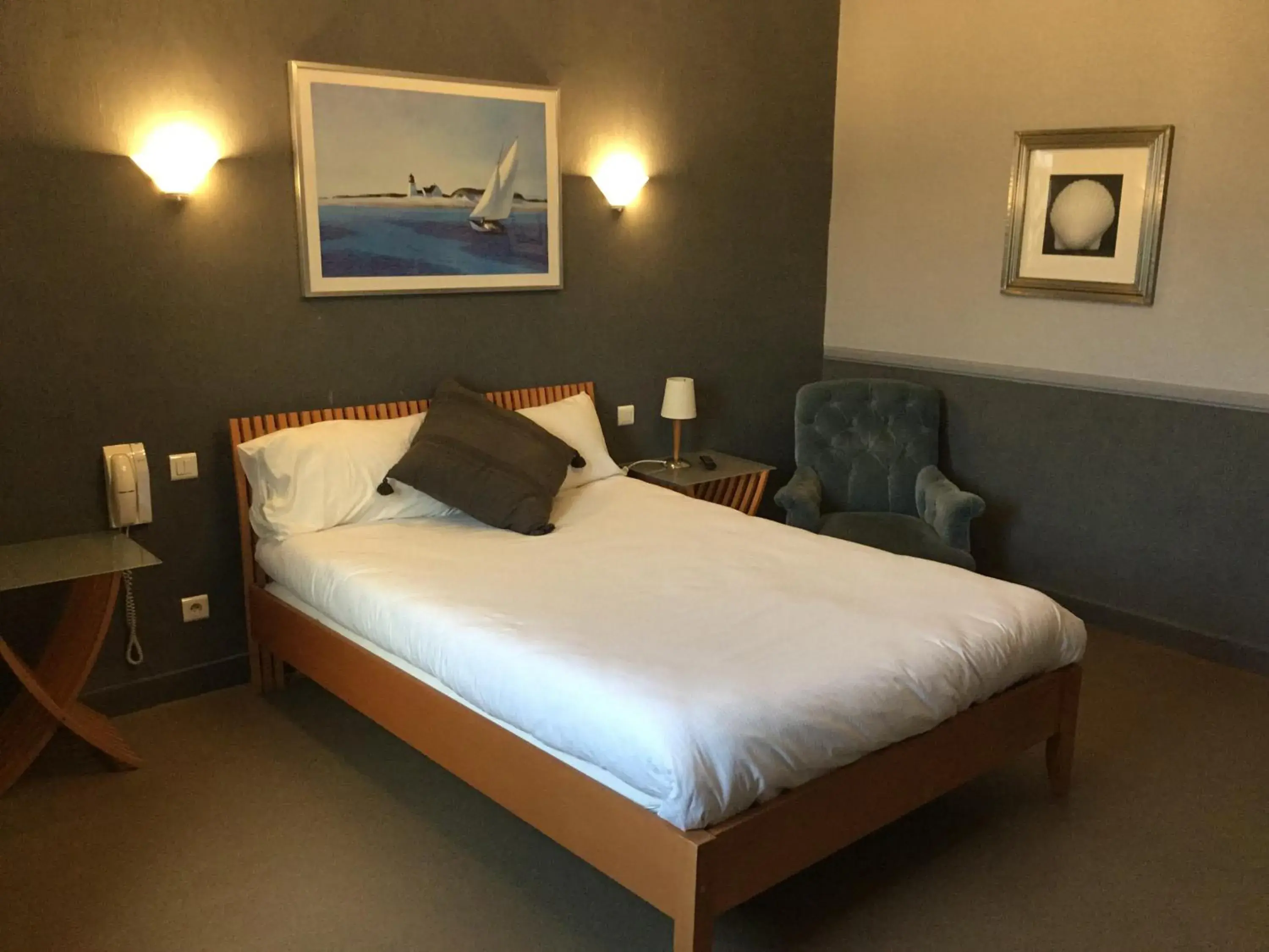 Double Room - single occupancy in Pont Napoléon Moissac Double Room - single occupancy in Pont Napoléon Moissac