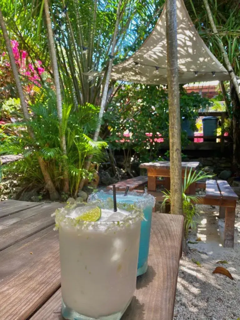 Restaurant/places to eat in Mango Inn Resort Restaurant/places to eat in Mango Inn Resort