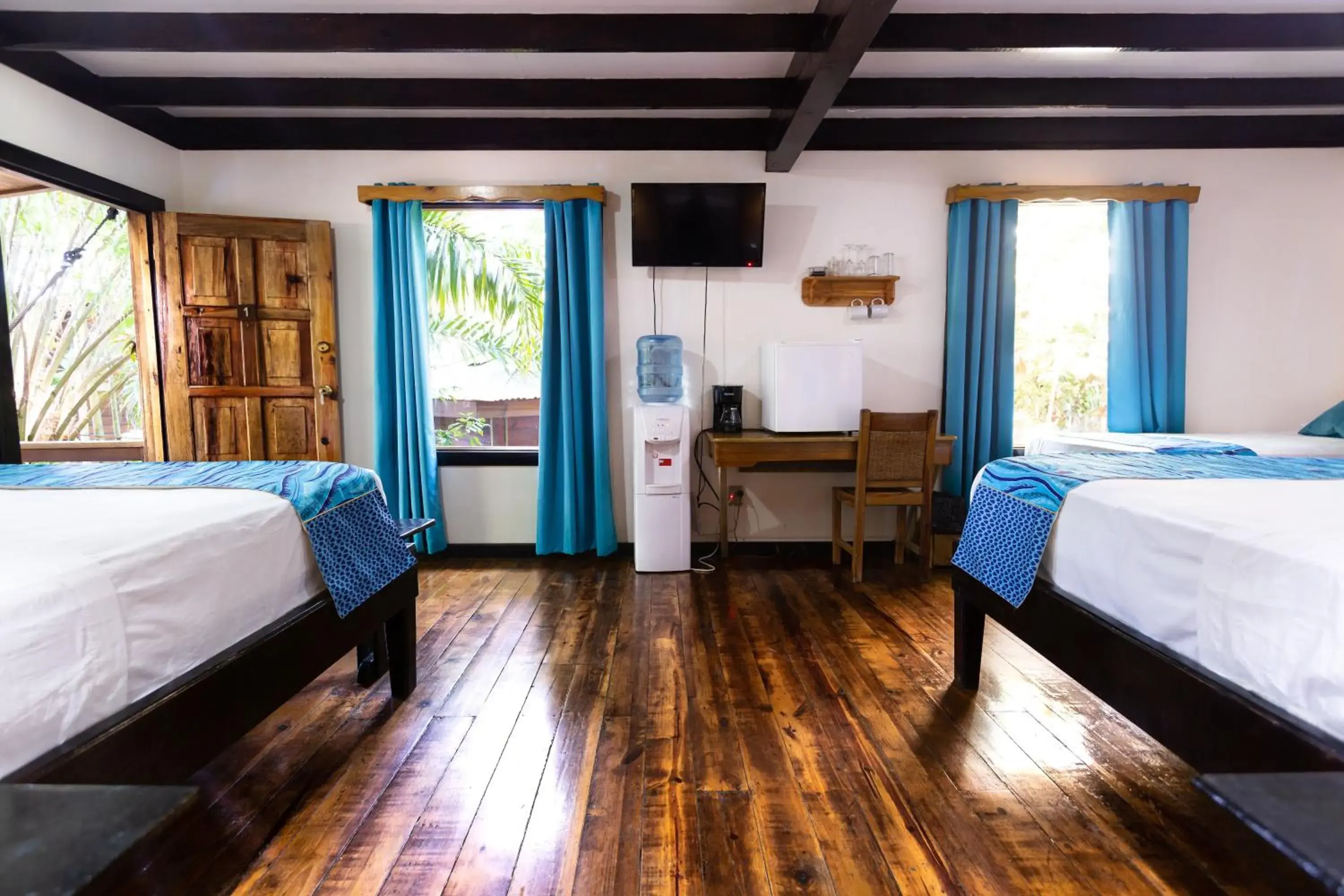 Bed in Mango Inn Resort Bed in Mango Inn Resort