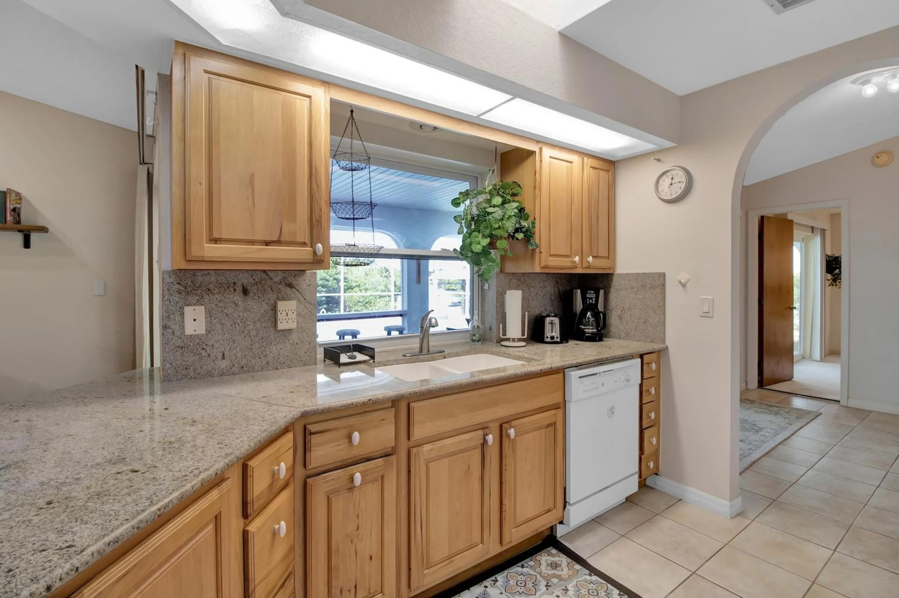 Kitchen or kitchenette in Joseph