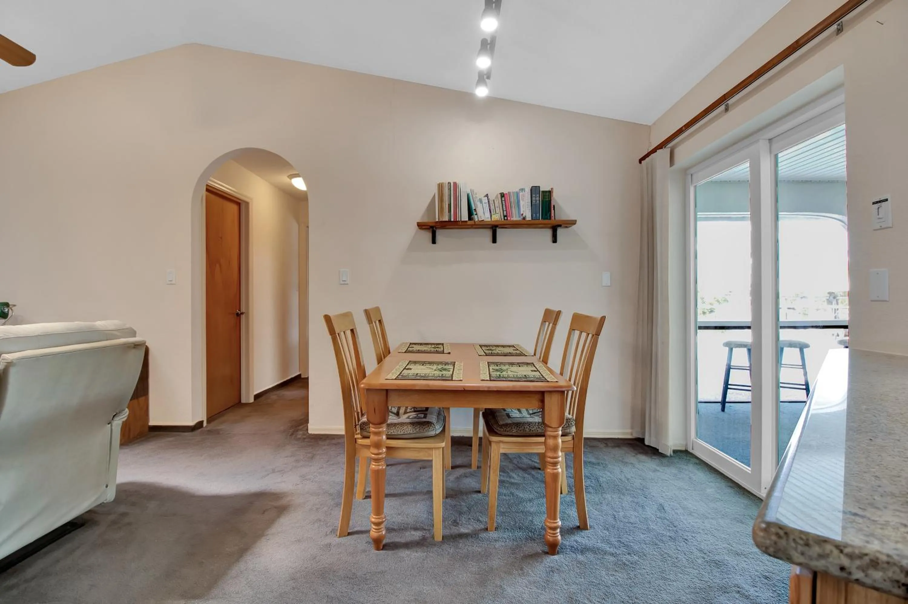 Dining area in Joseph