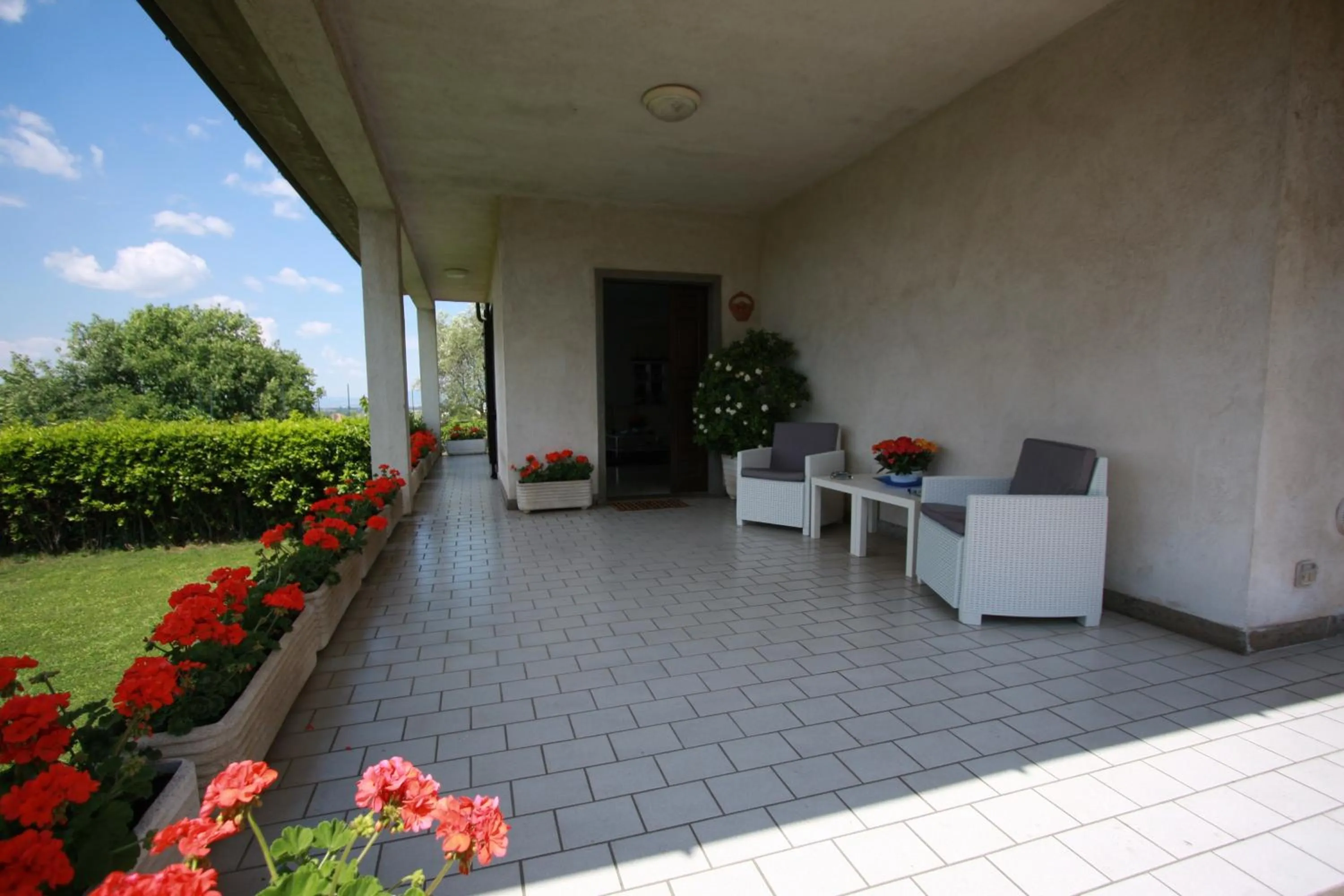 Patio in B&B Il Moai