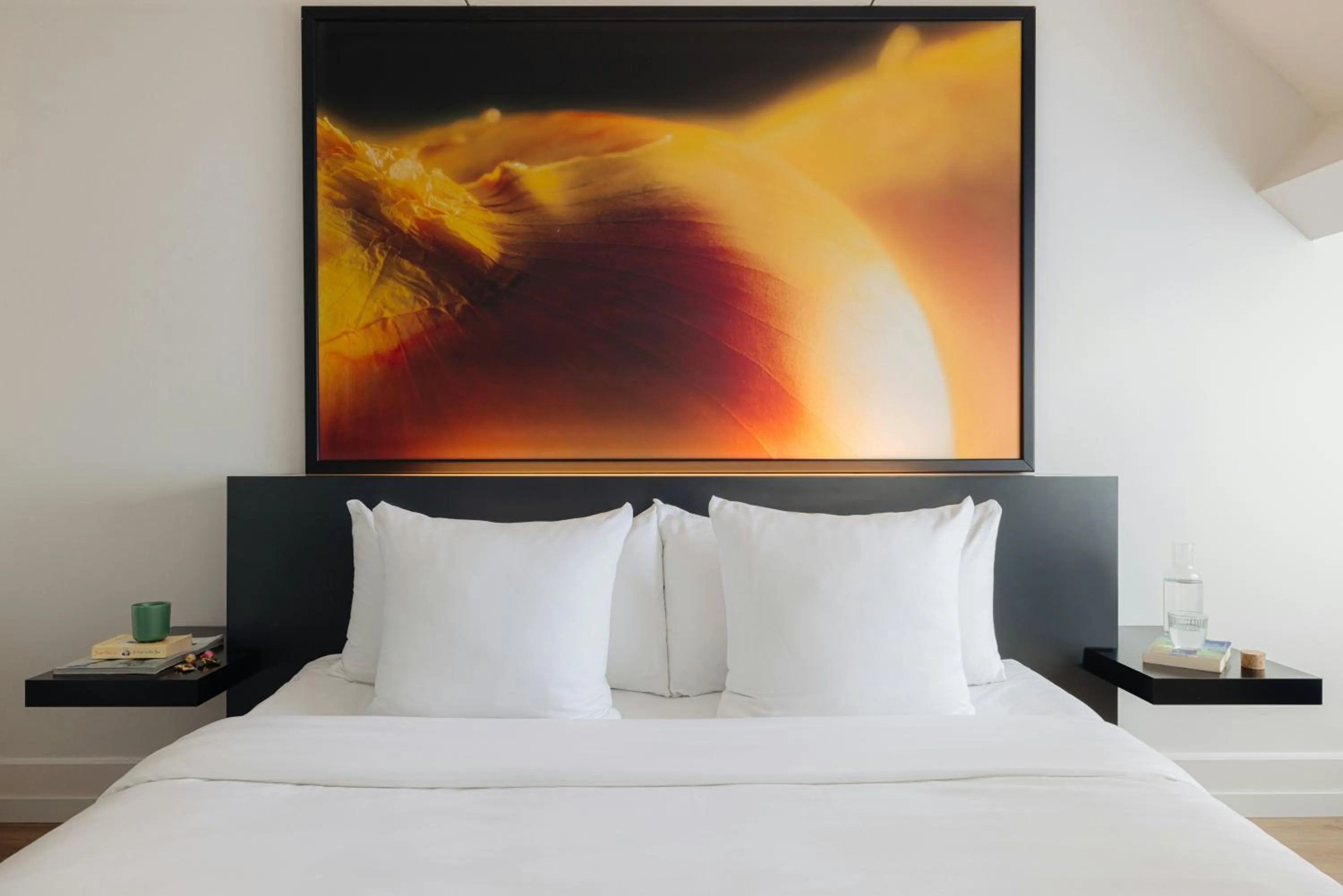 Photo of the whole room, Bed in Leonardo Boutique Hotel Maastricht City Center