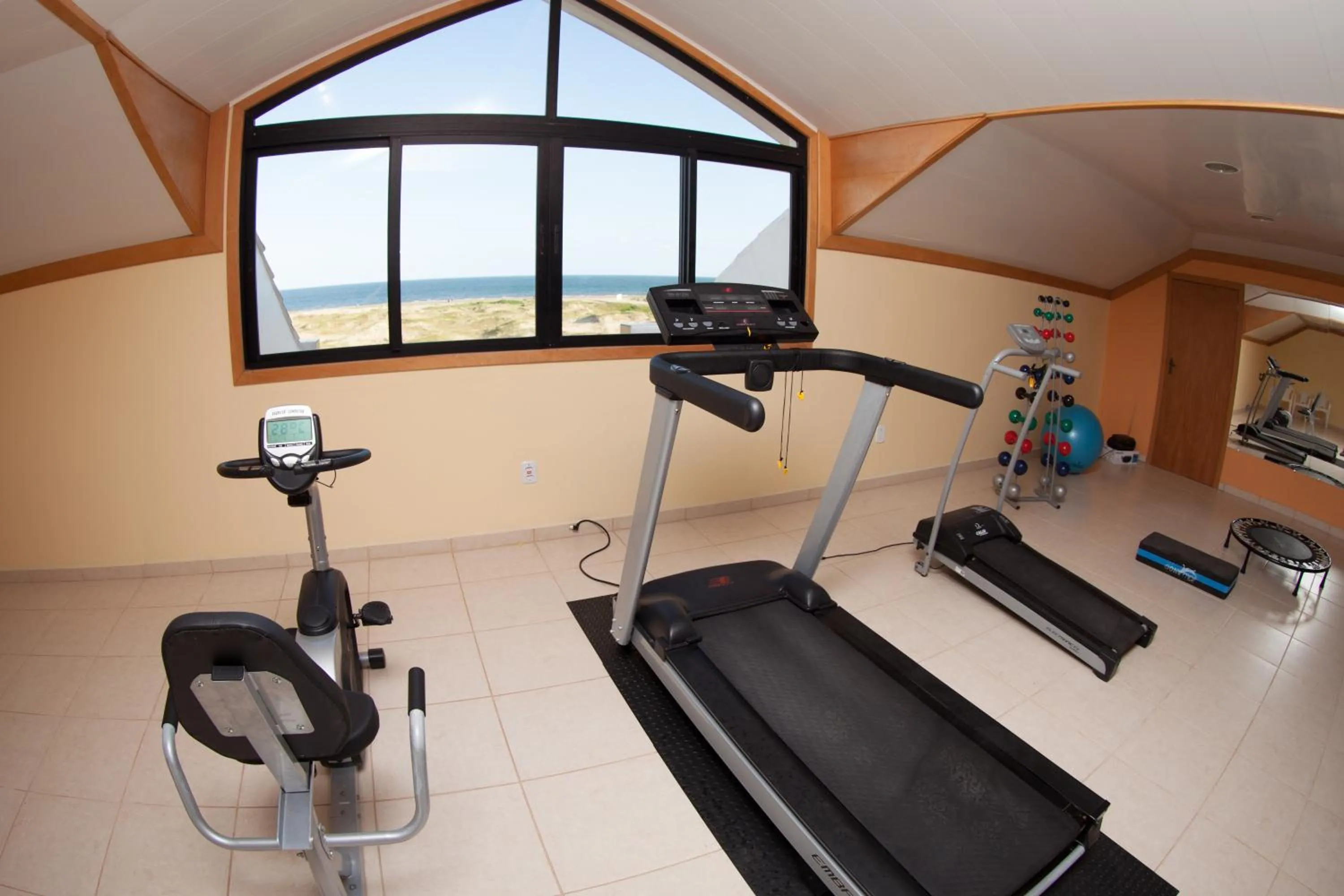 Fitness centre/facilities in Nelson Praia Hotel