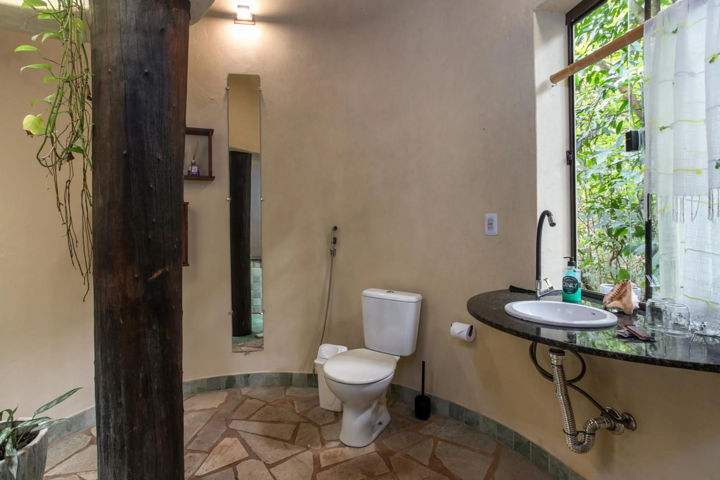 Bathroom in Cantos da Mata