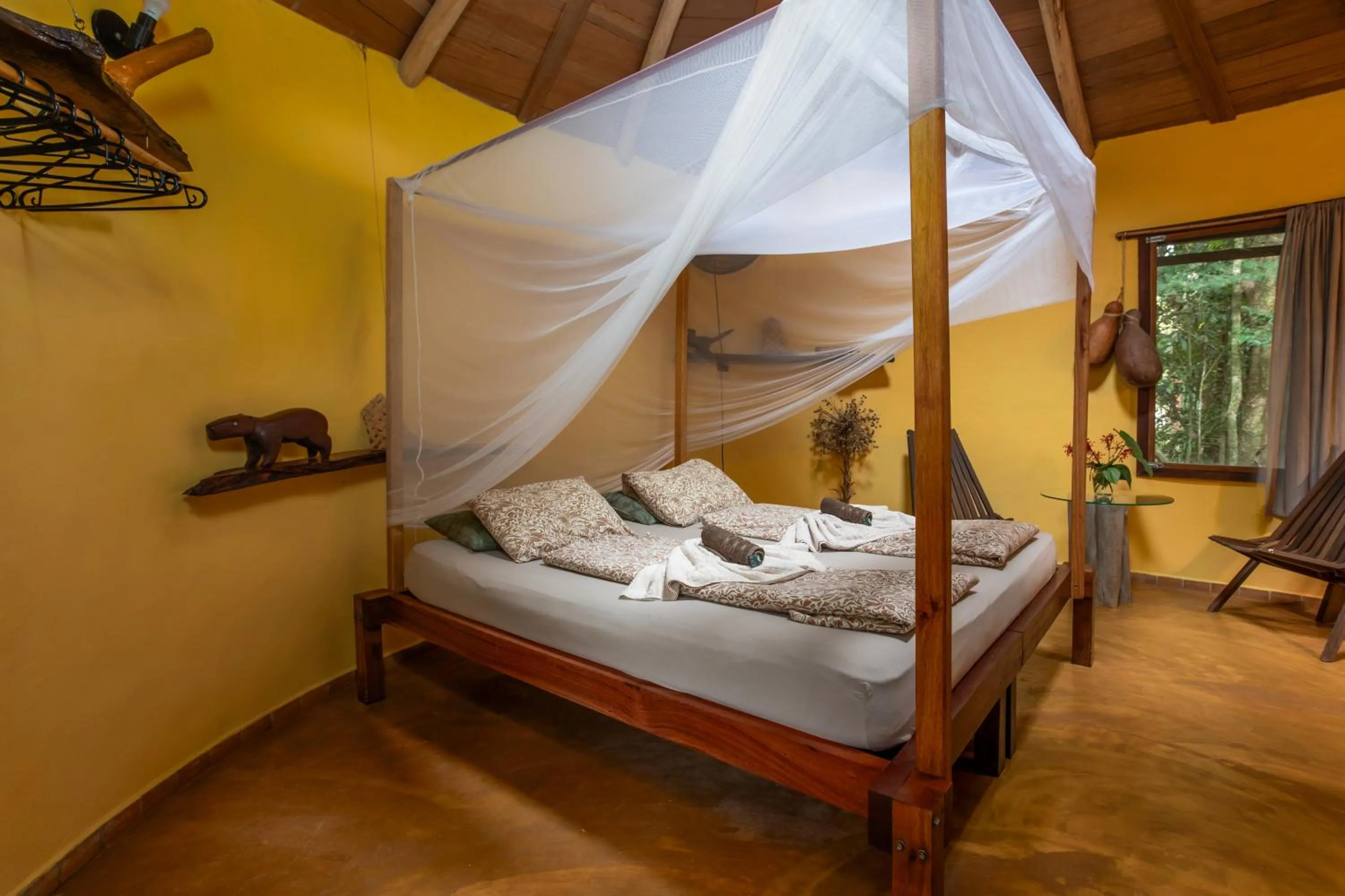 Photo of the whole room, Bed in Cantos da Mata