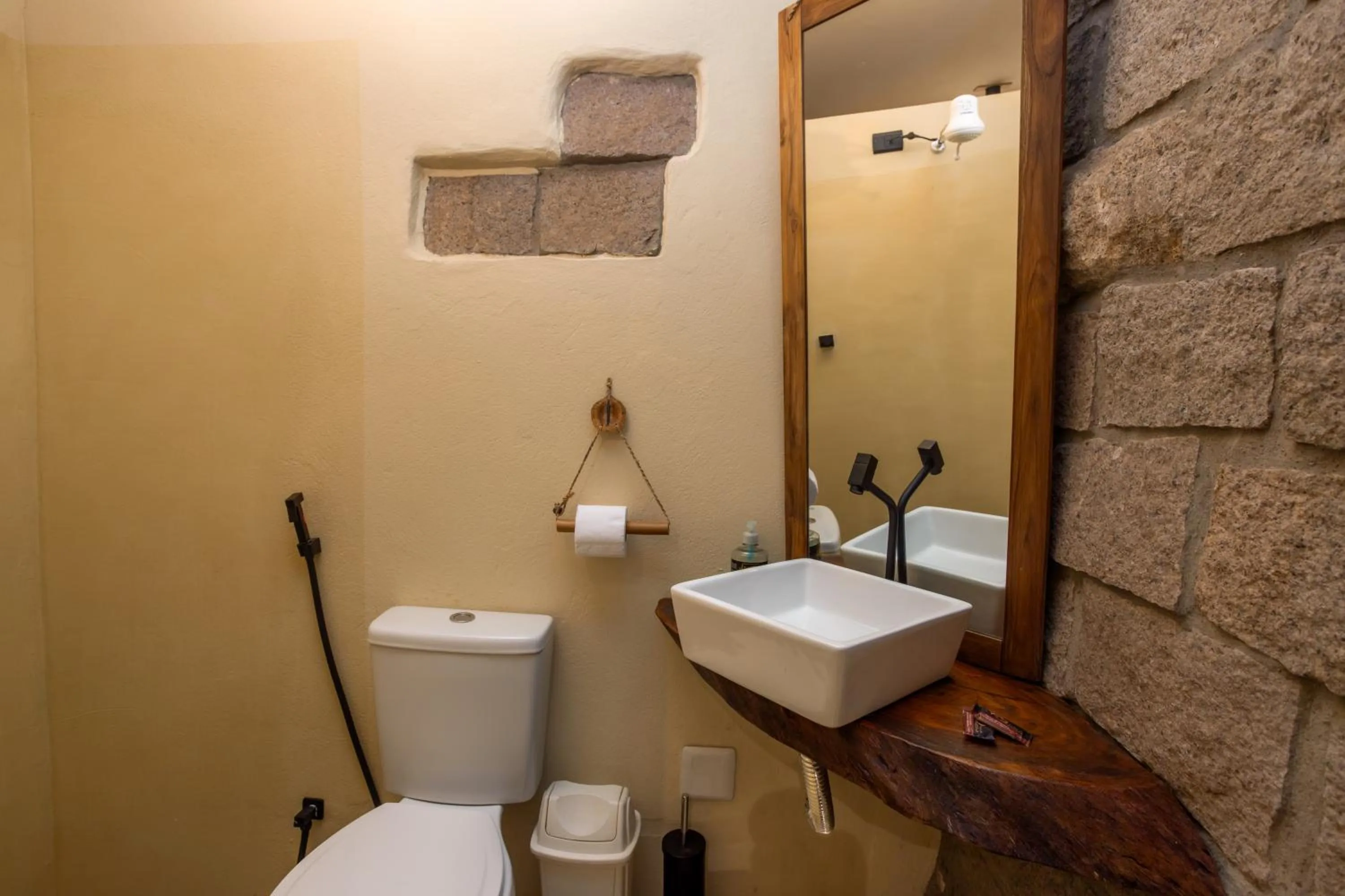 Bathroom in Cantos da Mata