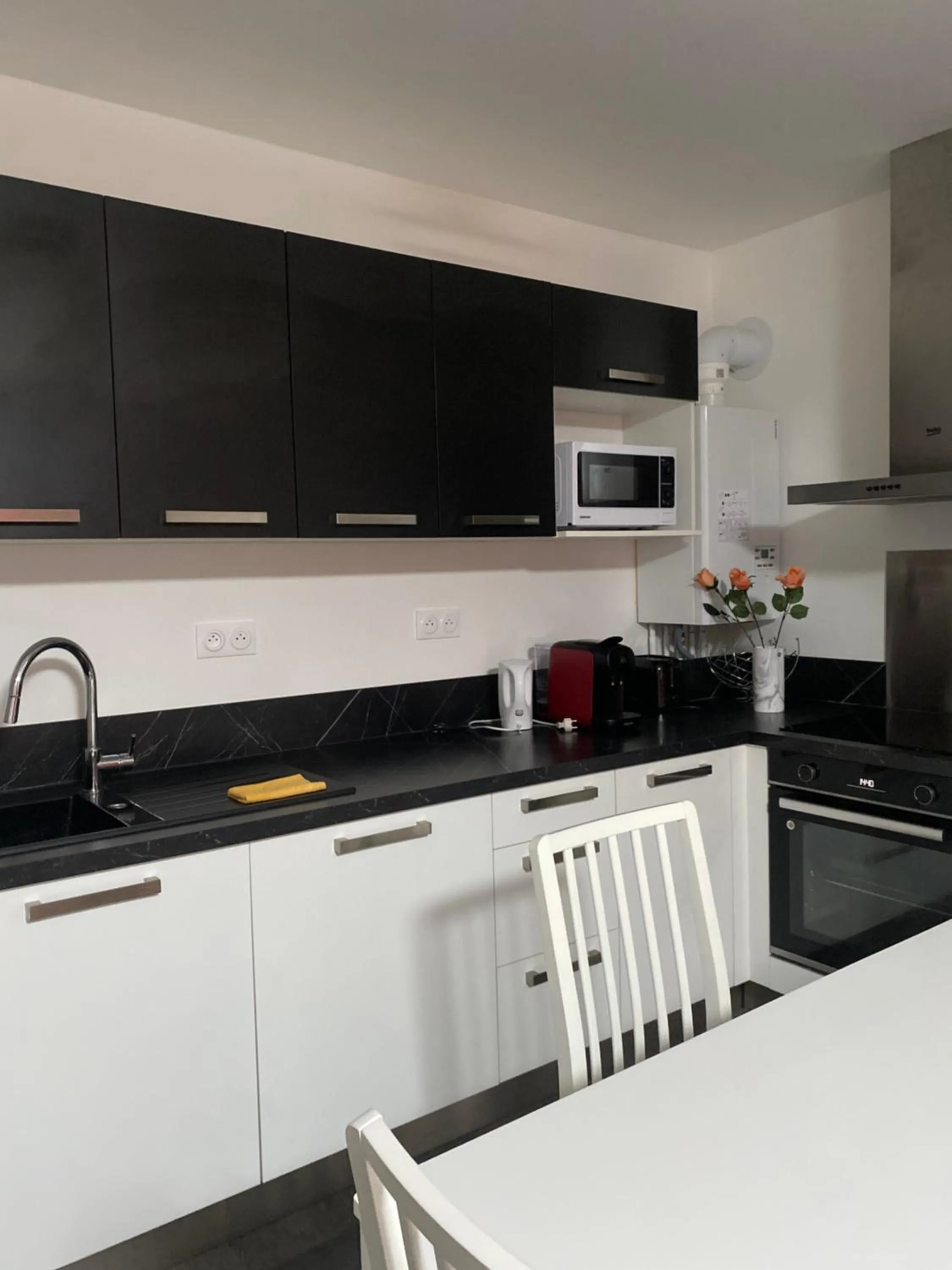 Coffee/tea facilities in Appartement Cozy - Quartier résidentiel