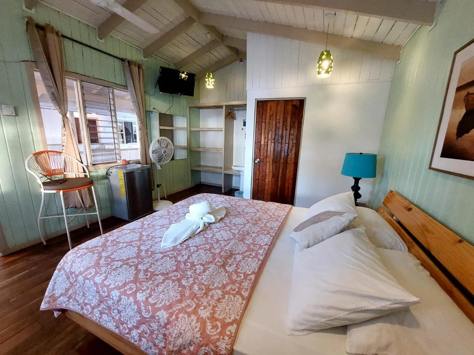 Photo of the whole room, Bed in Hotel M&M Beach House