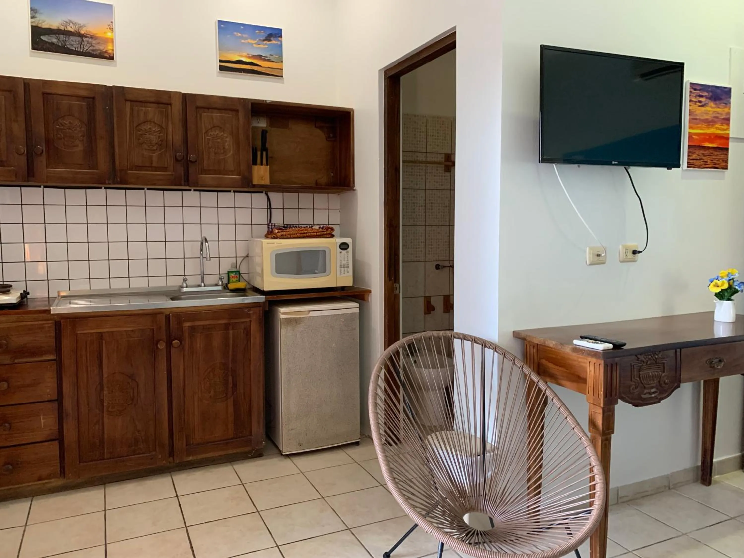 TV and multimedia in Toro Blanco