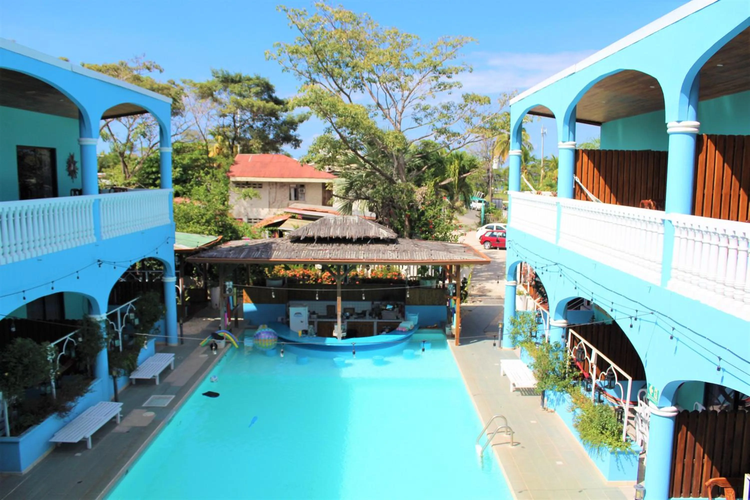 Pool view in Toro Blanco