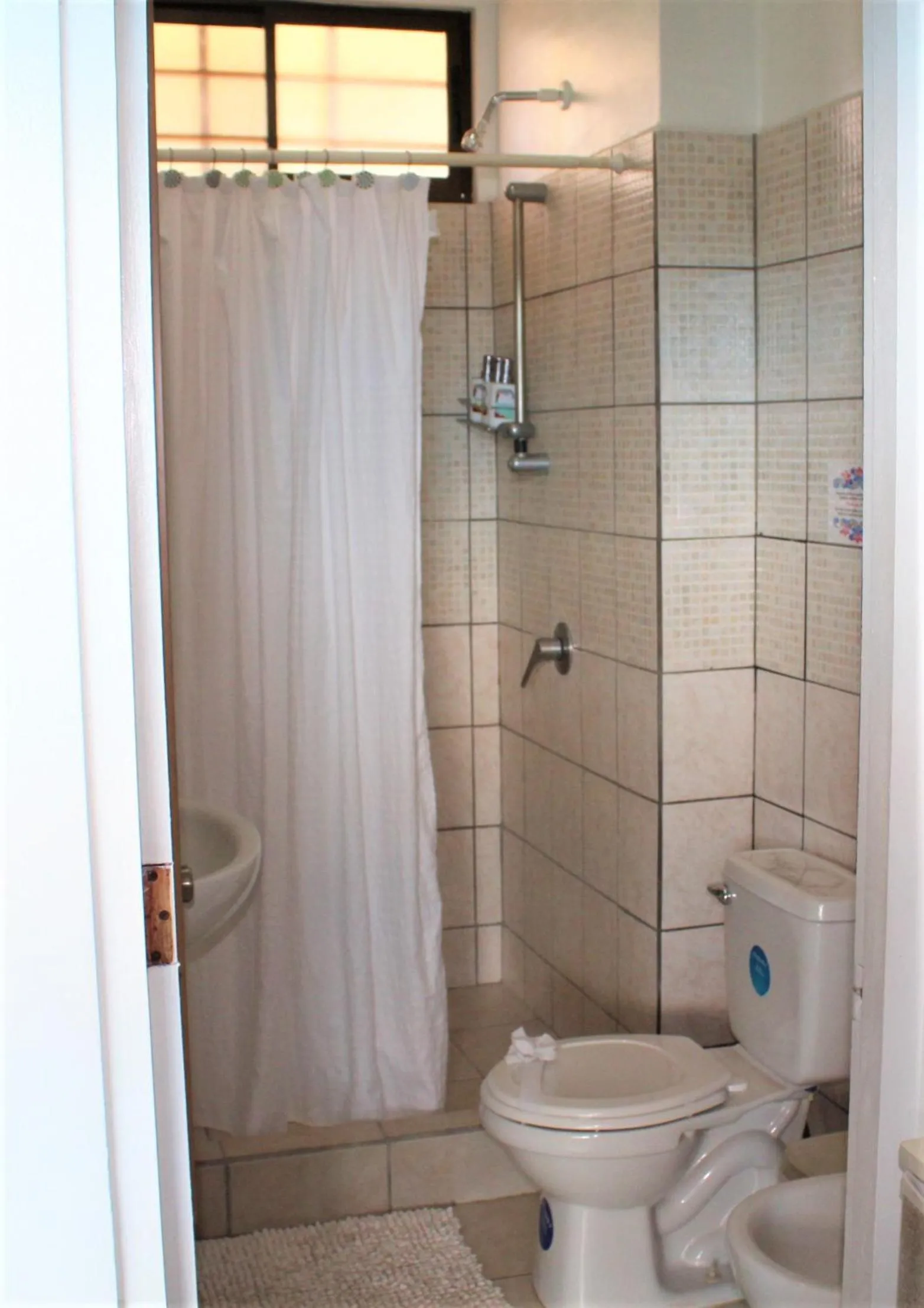 Shower in Toro Blanco