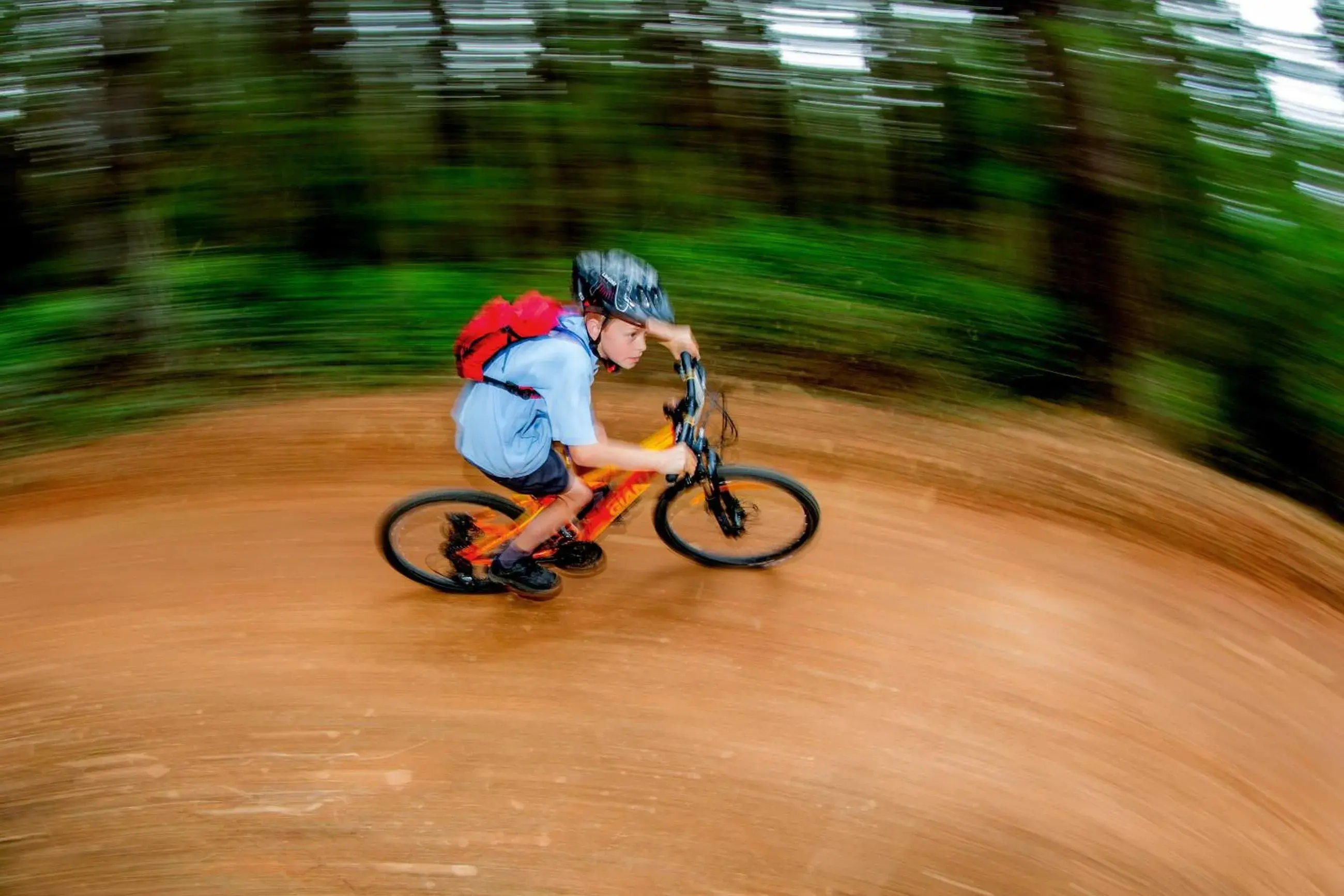 Cycling in Discovery Parks - Bright Cycling in Discovery Parks - Bright