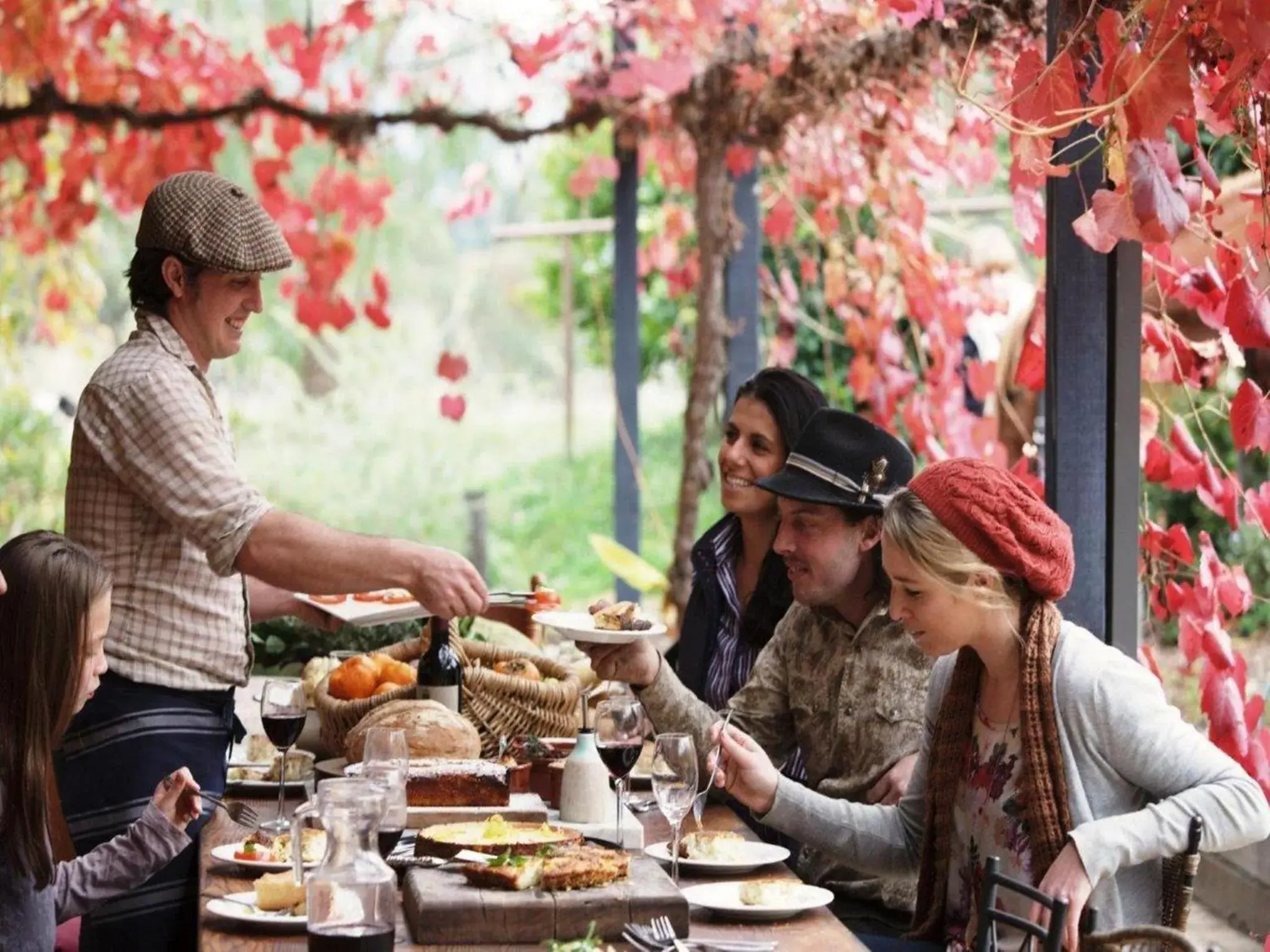 Restaurant/places to eat in Discovery Parks - Bright Restaurant/places to eat in Discovery Parks - Bright