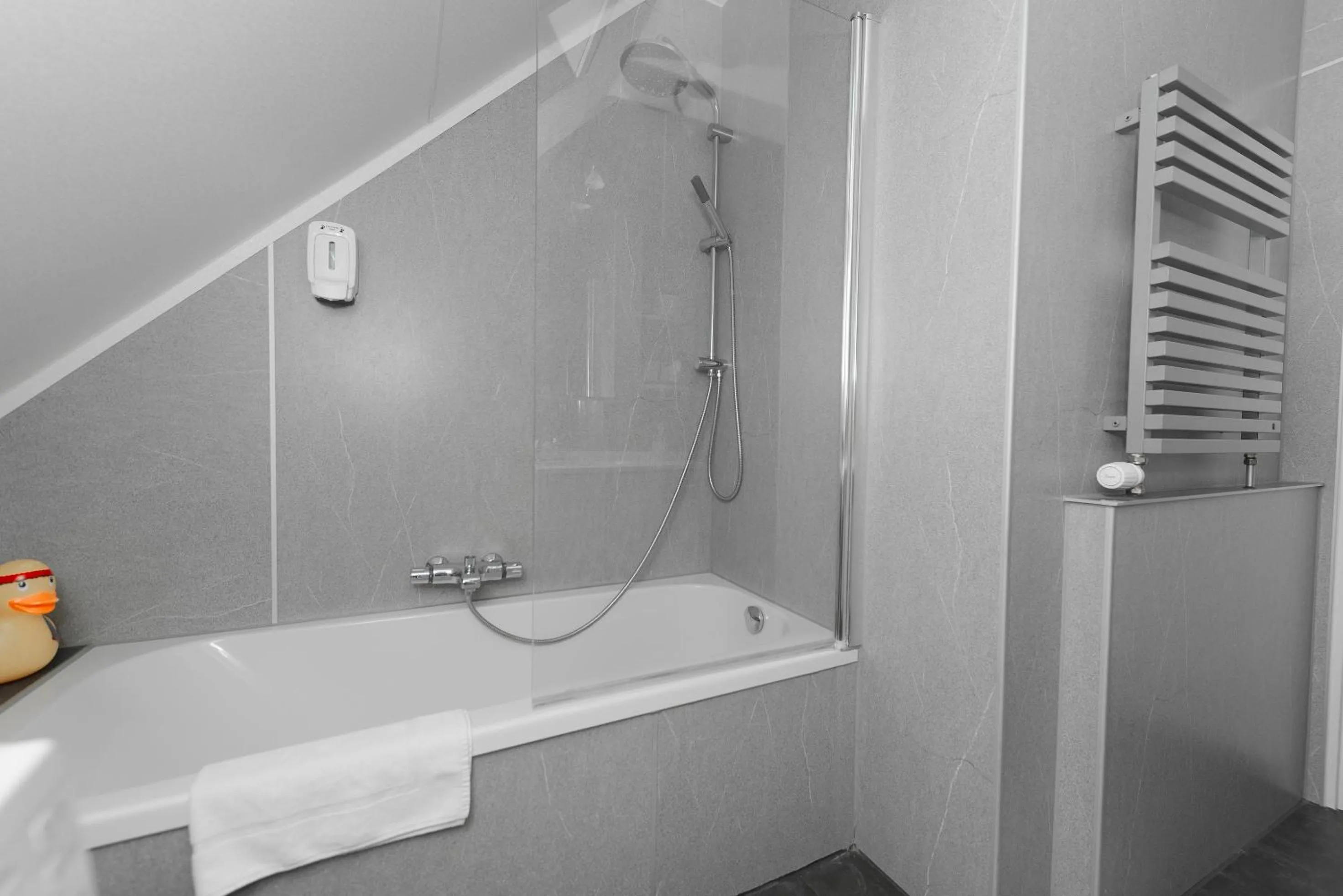 Shower in Boutique Hotel Herbergh Amsterdam Airport FREE PARKING